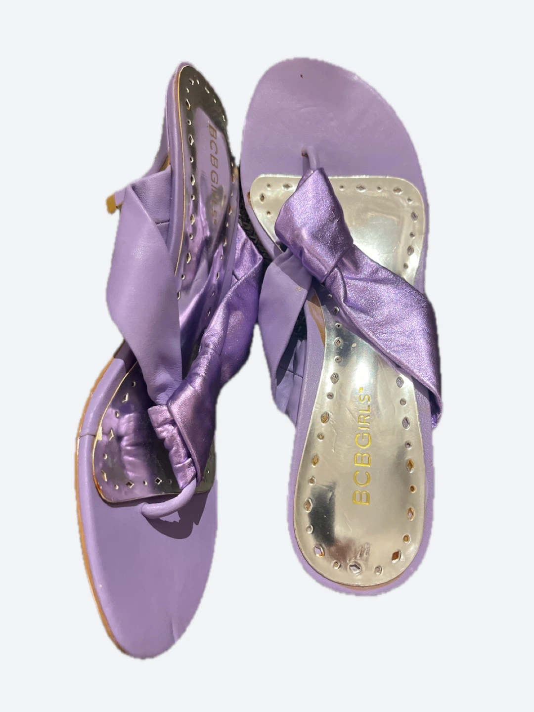 BCBGirls Lavender Thong Sandals - Size 8.5 B/38.5