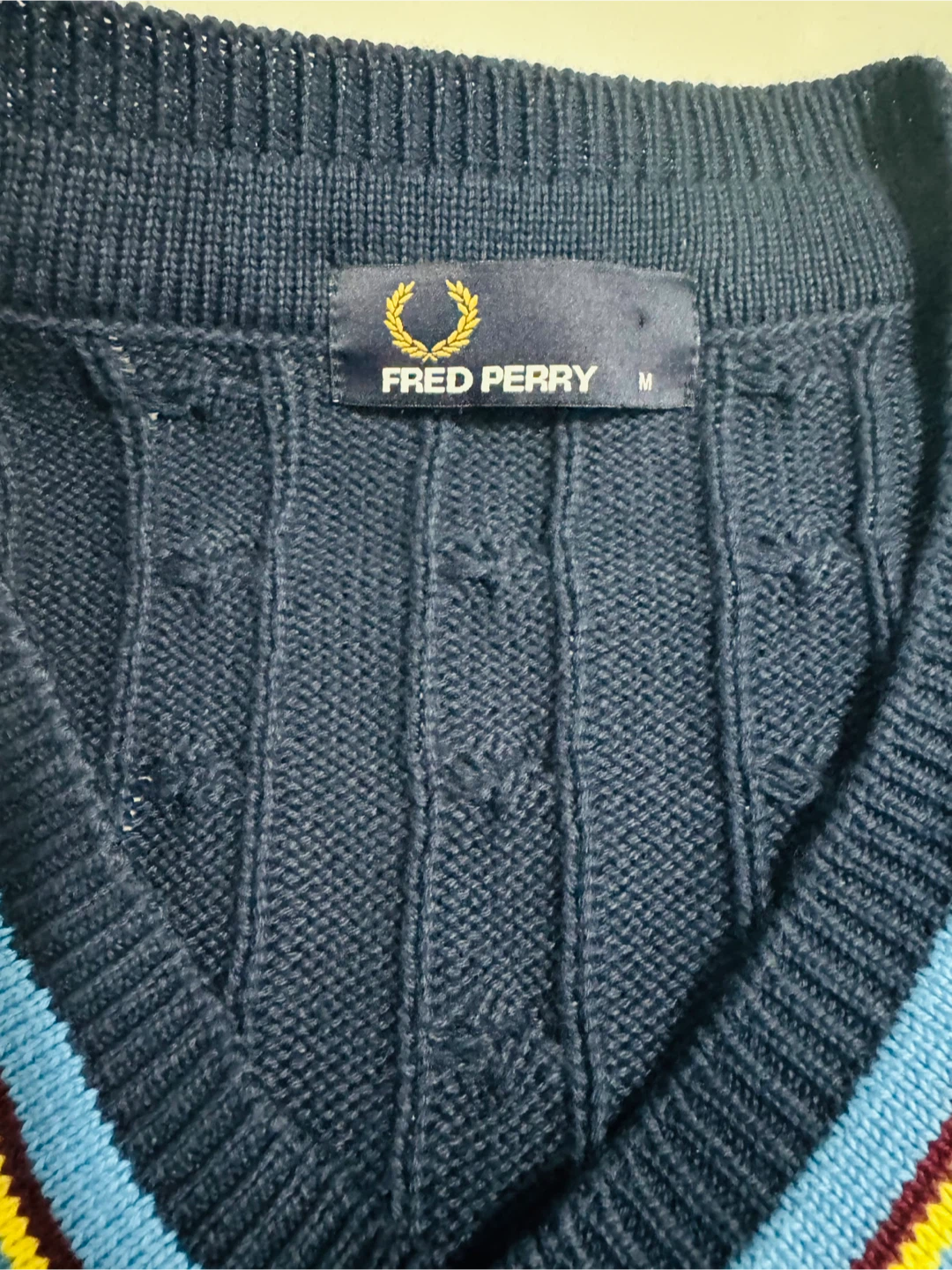 Fred Perry Navy Cable Knit V-Neck Sweater Size M - photo 2