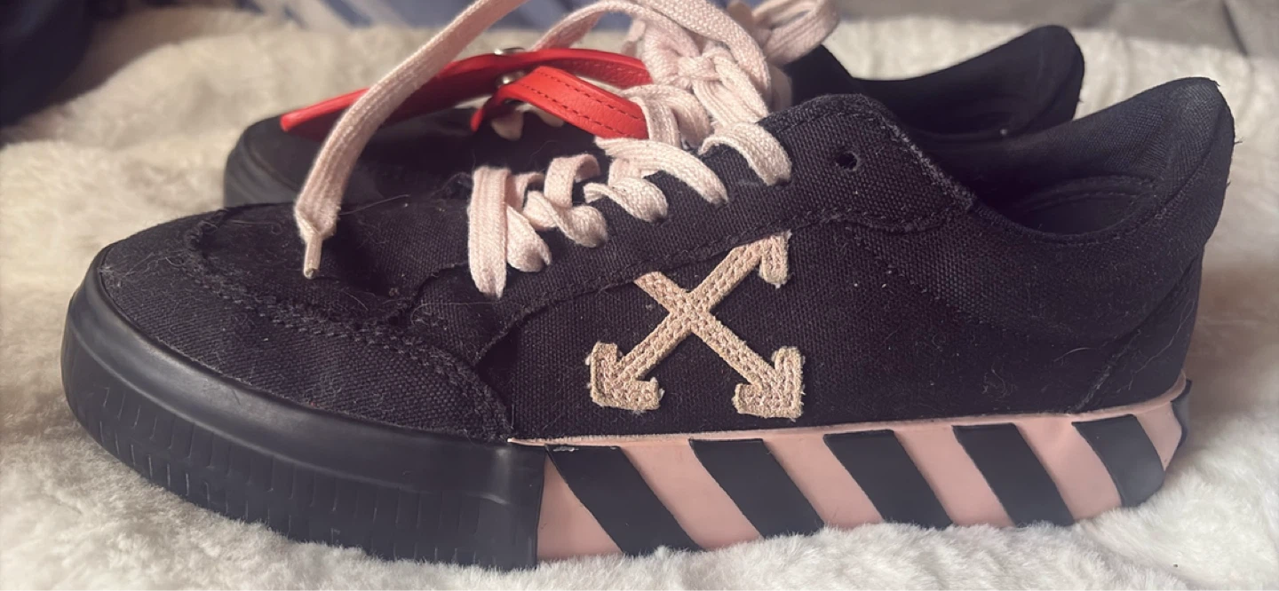 Off-White Black Canvas Low Top Sneakers with Pink Stripes - photo 2