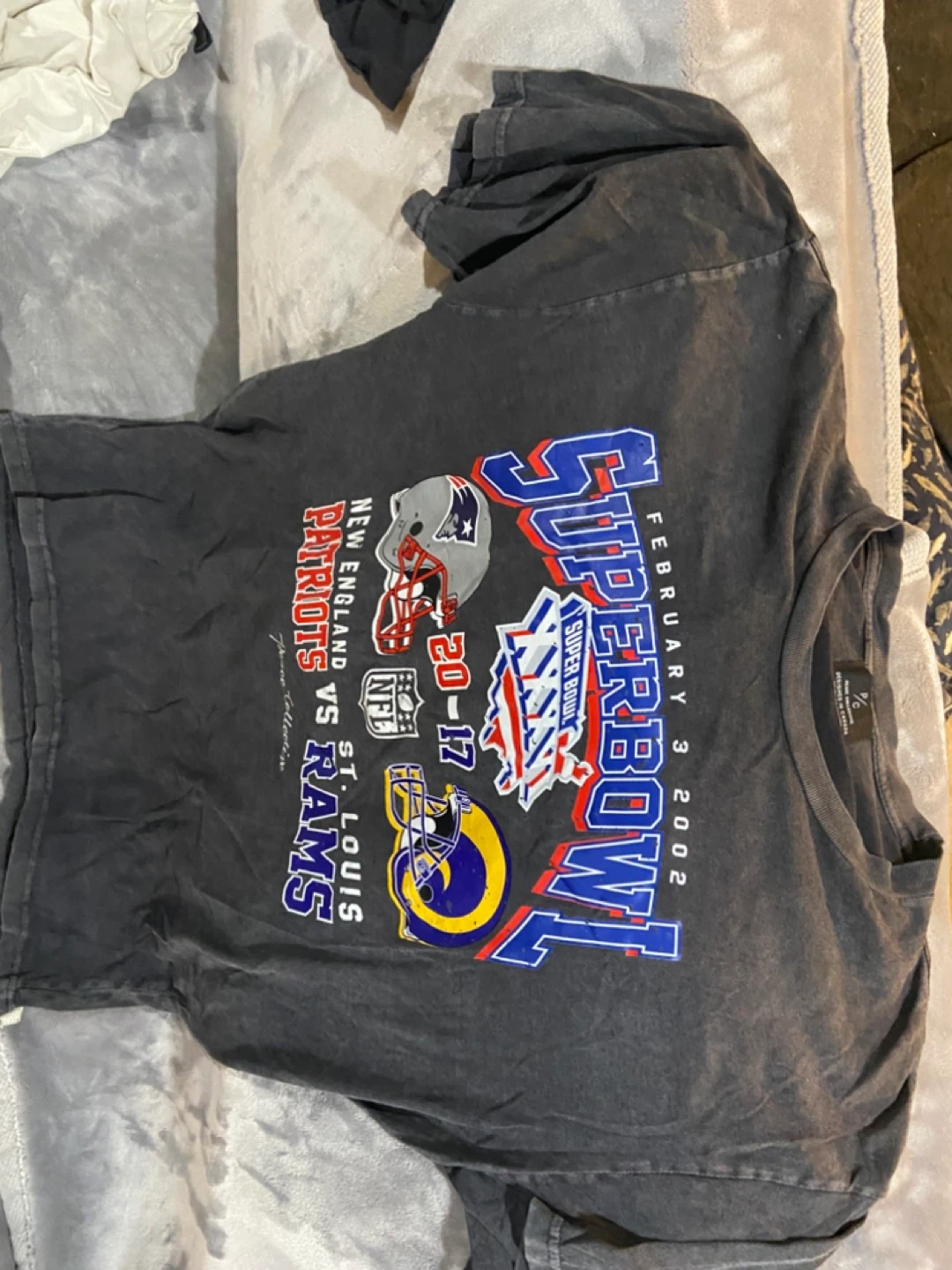 Peace Collective Super Bowl XXXVI T-Shirt XL