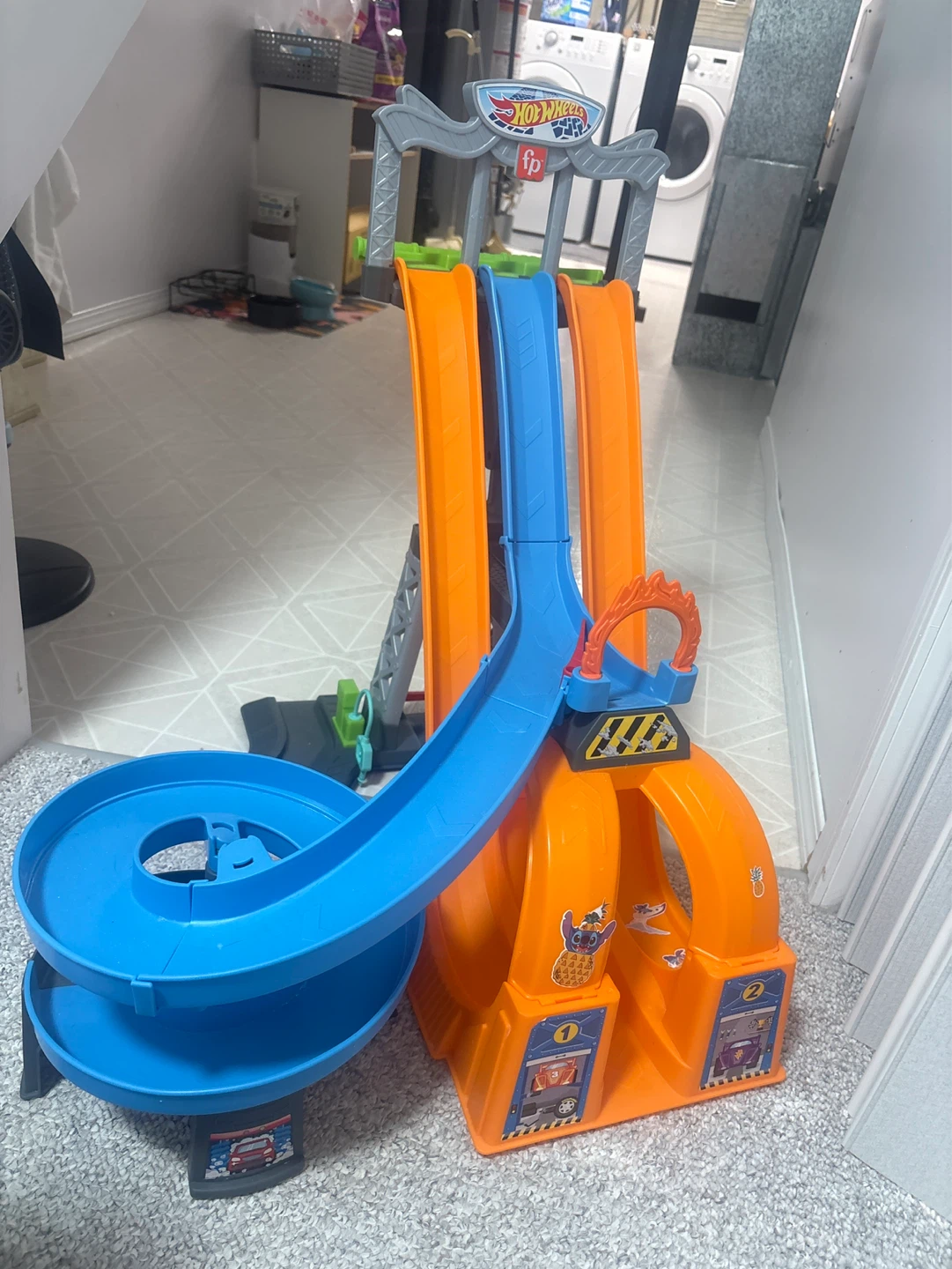 Hot Wheels Triple Car Loop Toy Playset