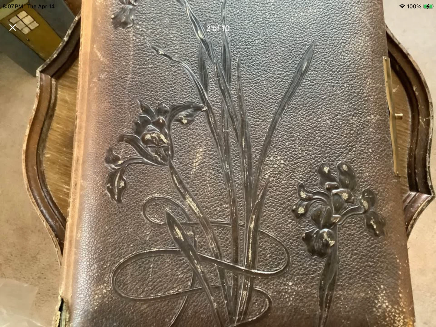 Antique Floral Embossed Leather Photograph Album 🐞 - photo 5