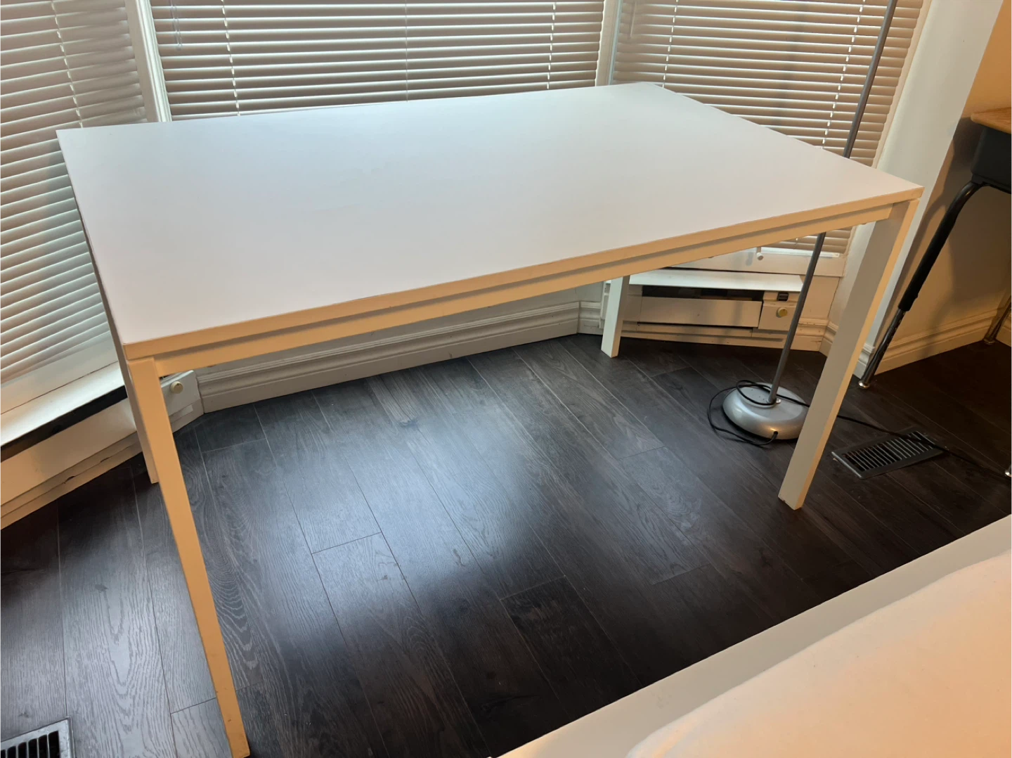 White Dining Table - photo 2