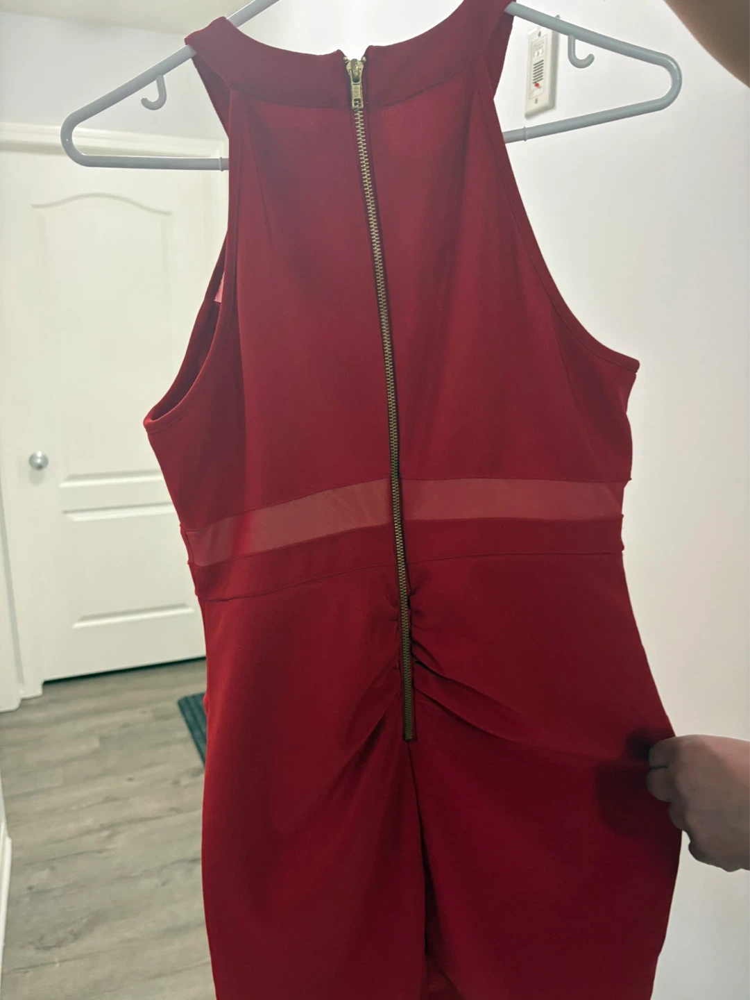 Le Chateau Dress - photo 2