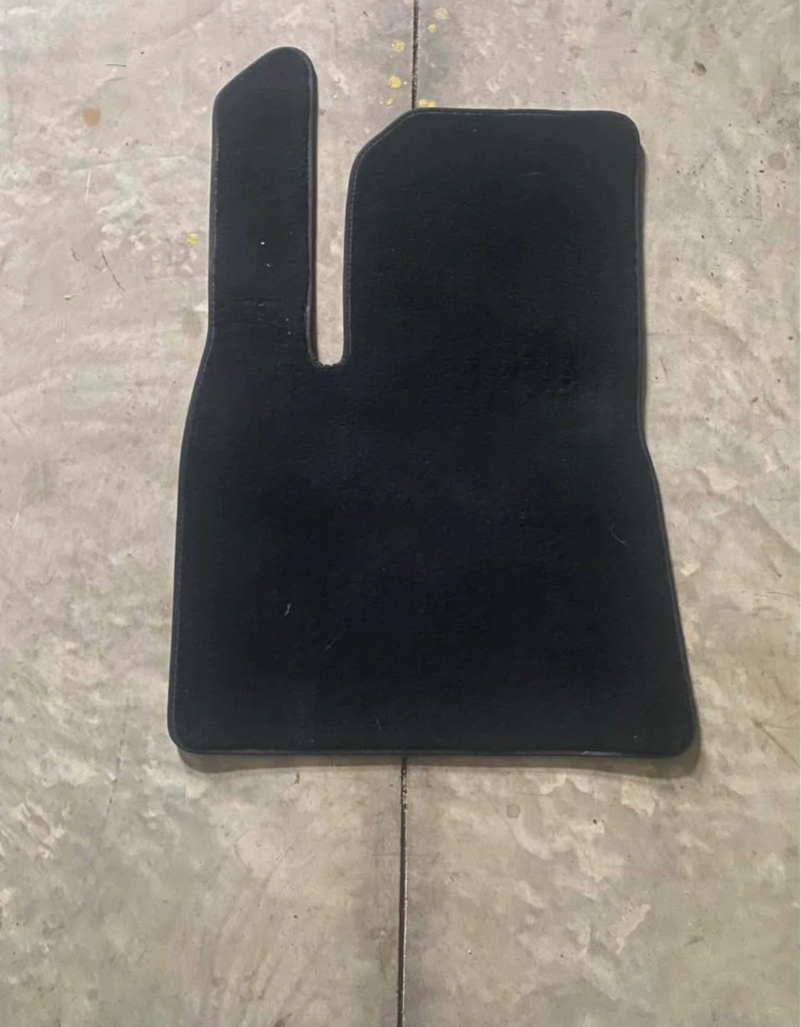 Black Carpet Floor Mats (Set of 3)