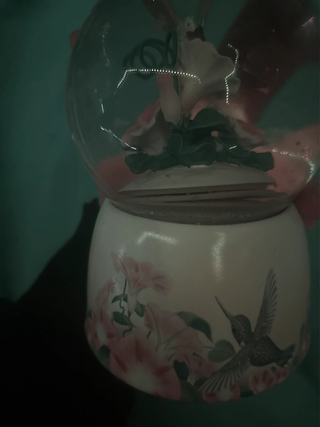 Hummingbird and Flower Musical Snow Globe - photo 2