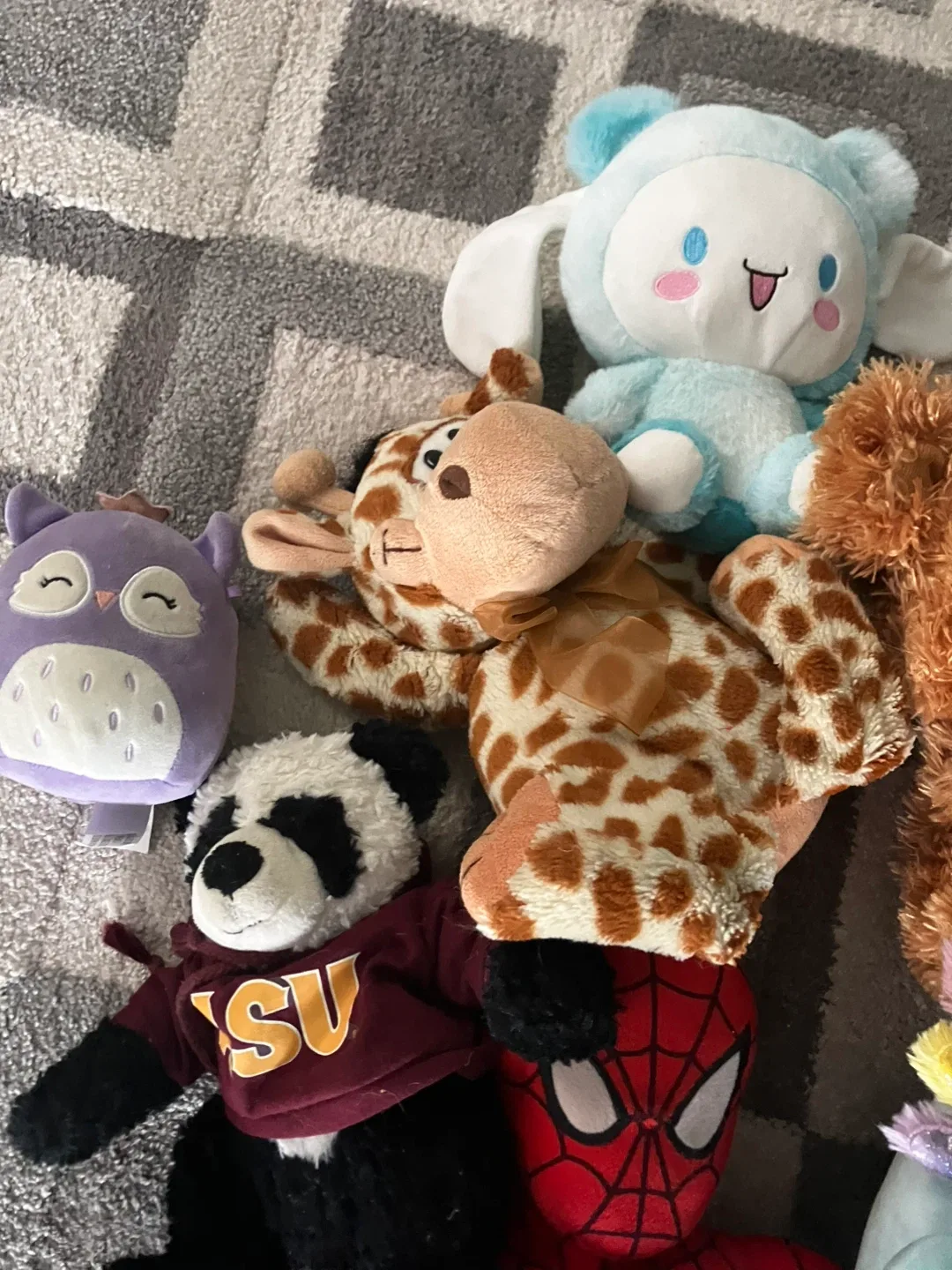 Assorted Plush Toys Bundle - photo 4