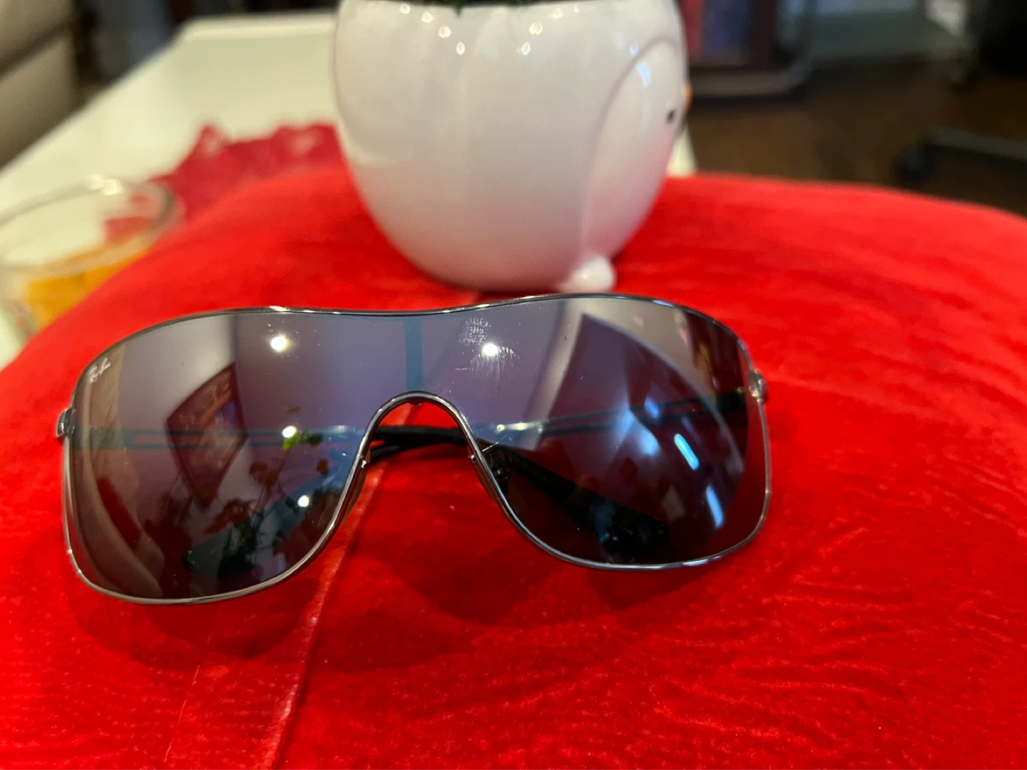 Ray-Ban Sunglasses with Case - photo 2