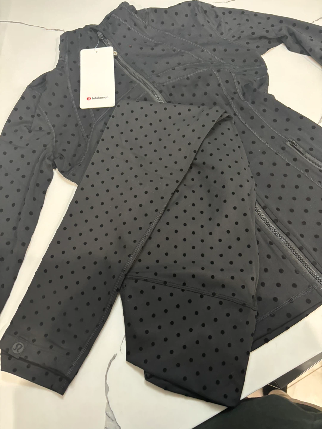 Lululemon polka dot set : define jacket and legging