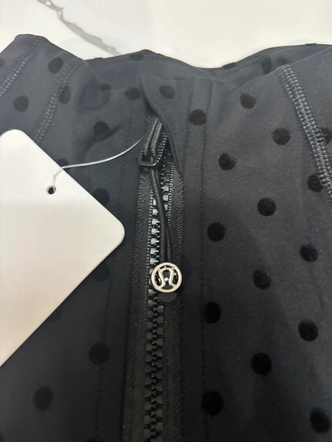 Lululemon polka dot set : define jacket and legging - photo 3