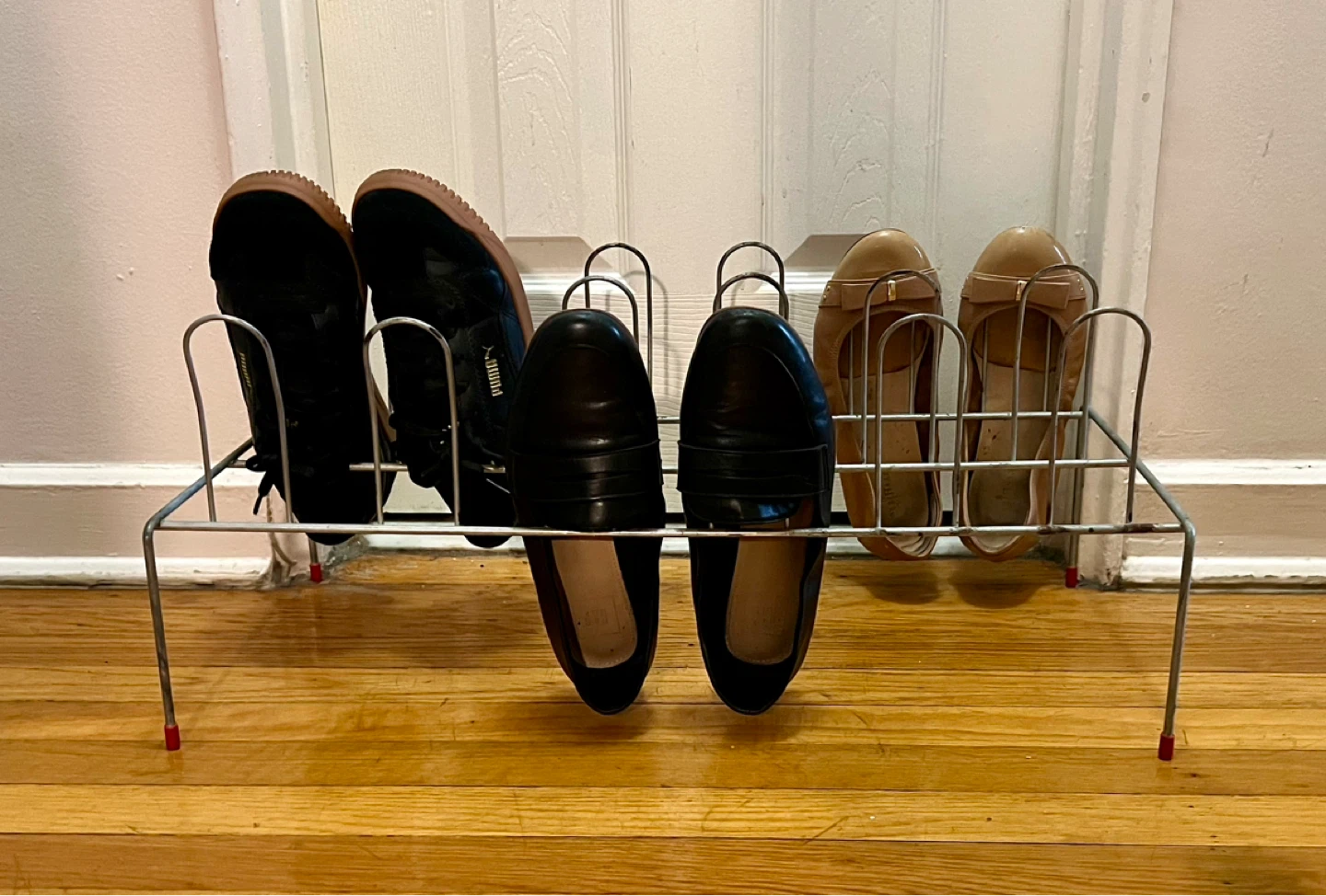 Late MCM/Vintage Freestanding Shoe Rack - photo 5