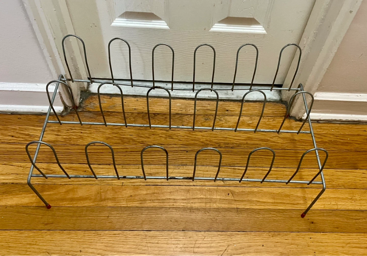 Late MCM/Vintage Freestanding Shoe Rack - photo 3