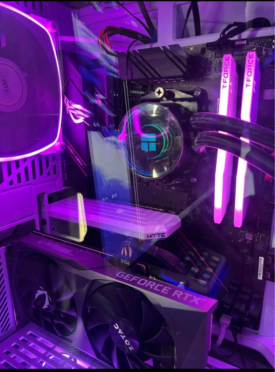 Custom Gaming PC - White Case with RGB Lighting - photo 5