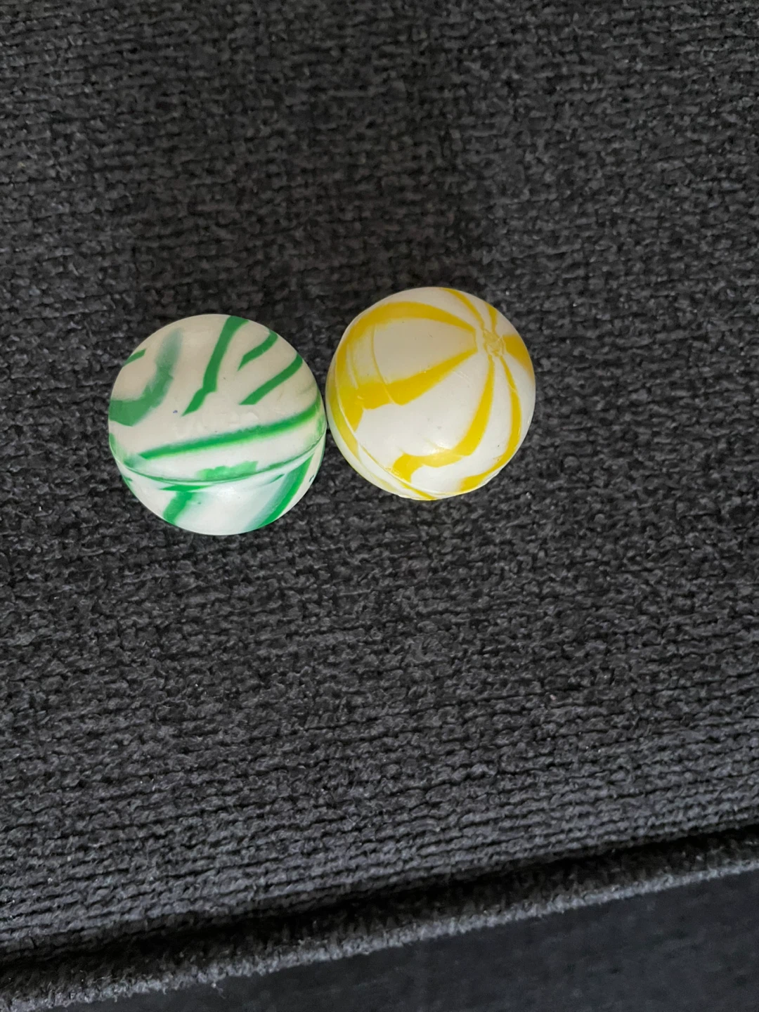 Set of 3 Bouncy Balls - Swirl Pattern