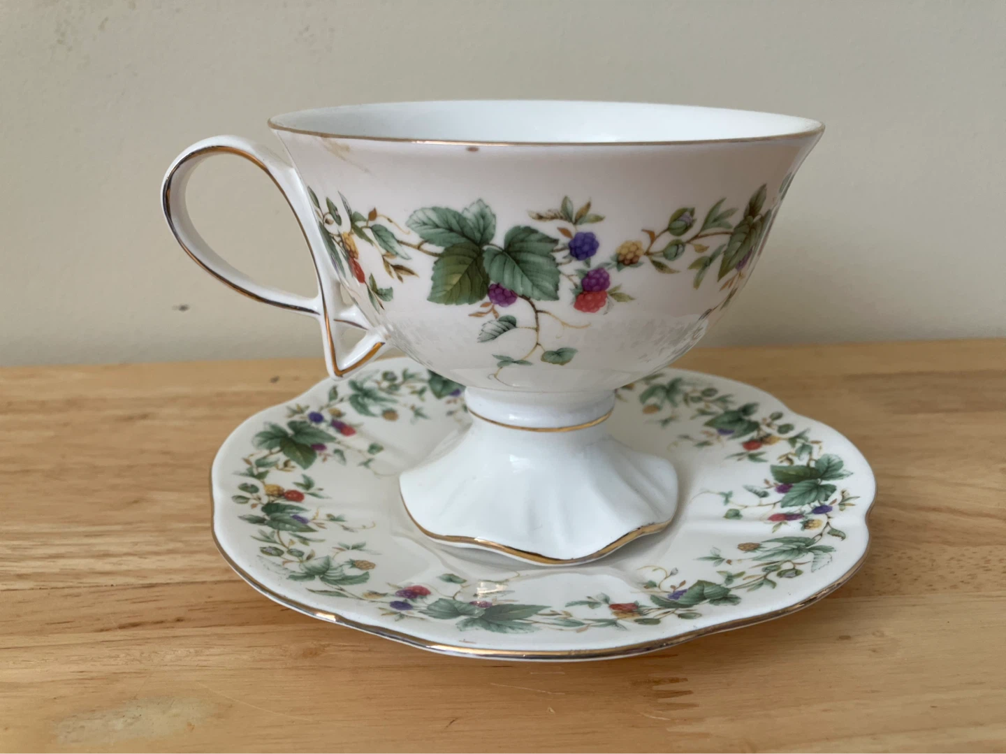 Grace Teaware Berry Pattern Teacup and Saucer Set - photo 2