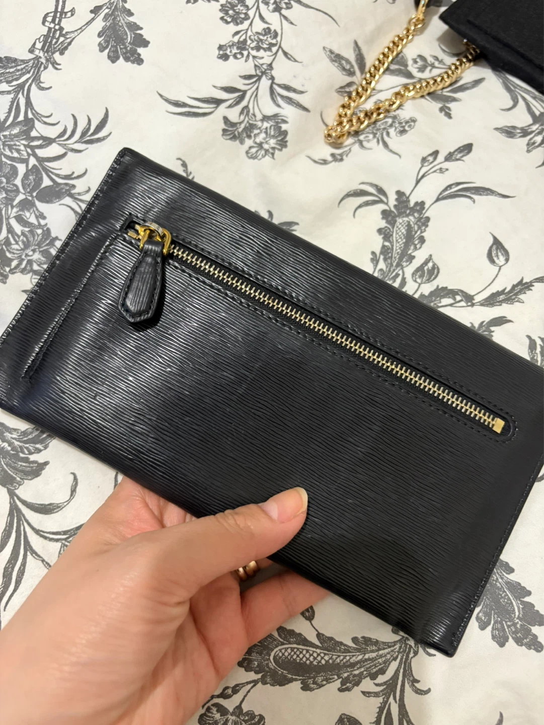 Prada Black Leather Chain Wallet - photo 5