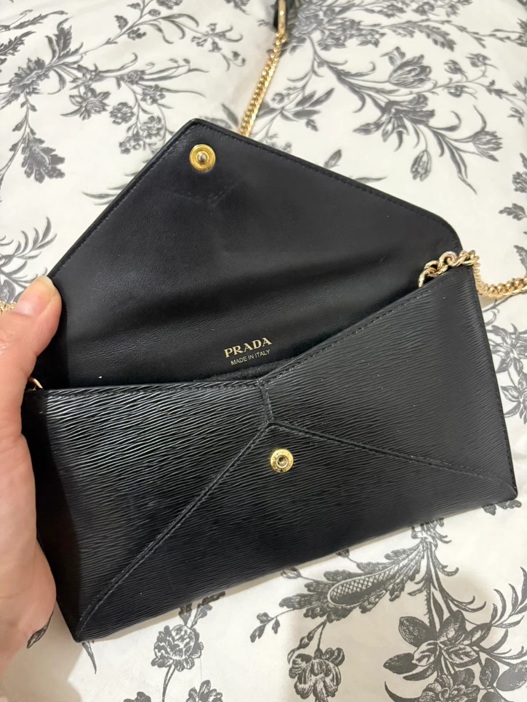Prada Black Leather Chain Wallet - photo 3