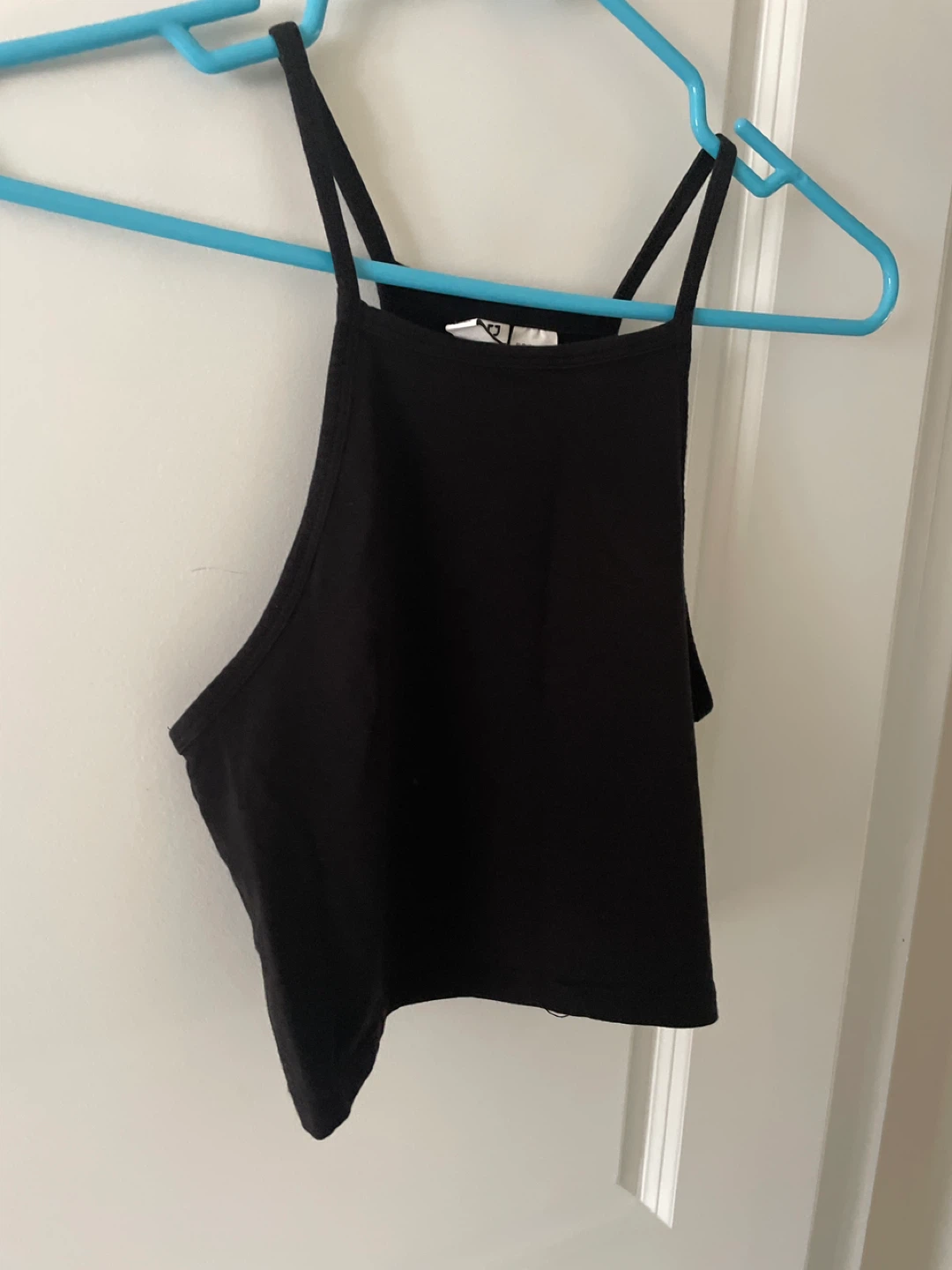 H&M Divided Black Cropped Tank Top Size S