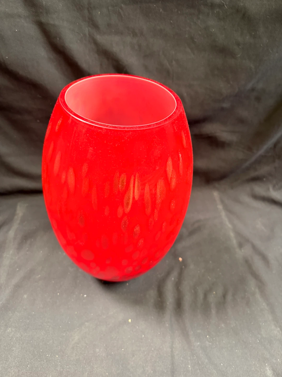 Red Glass Vase - photo 2