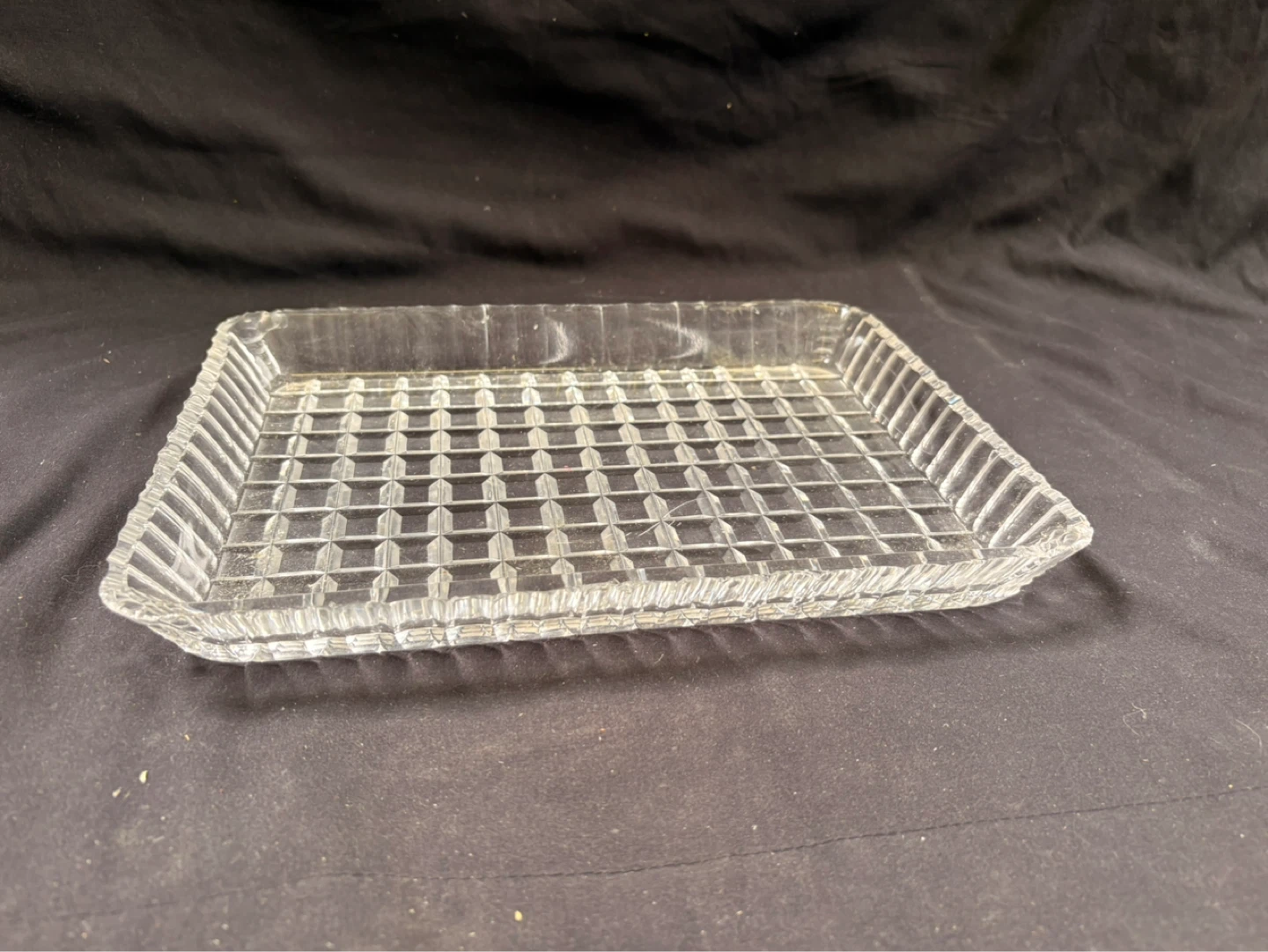 Clear Glass Tray with Ribbed Edges - photo 3