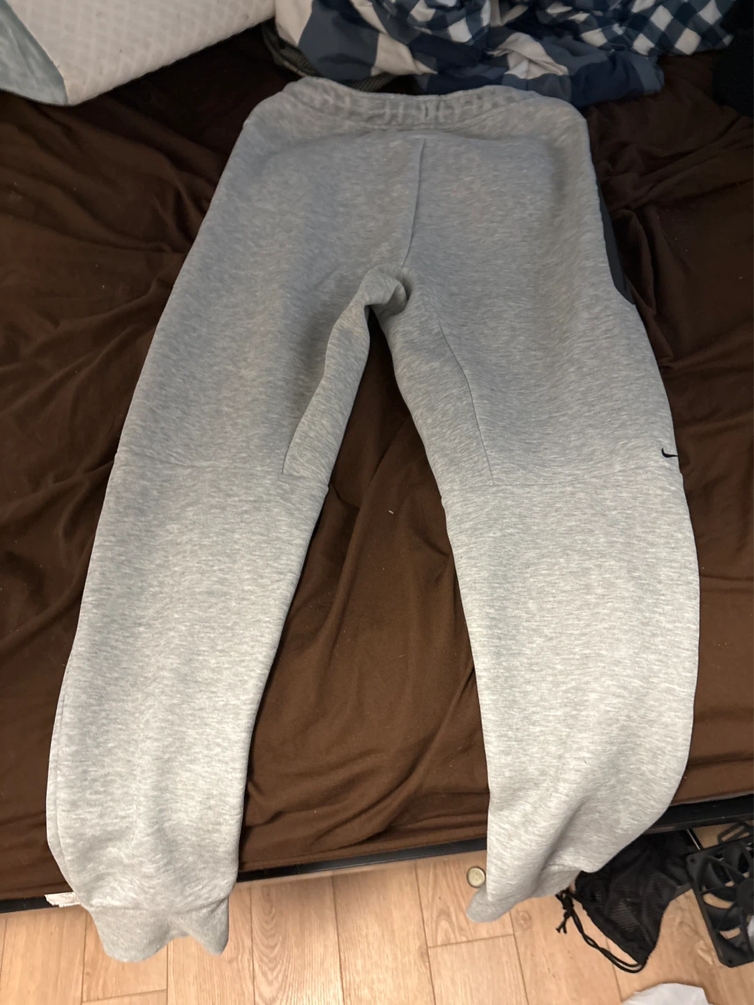 Nike Grey tech pants - photo 3