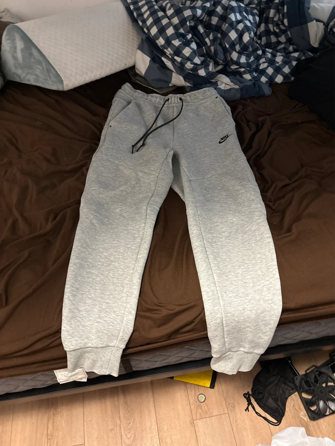 Nike Grey tech pants - photo 2