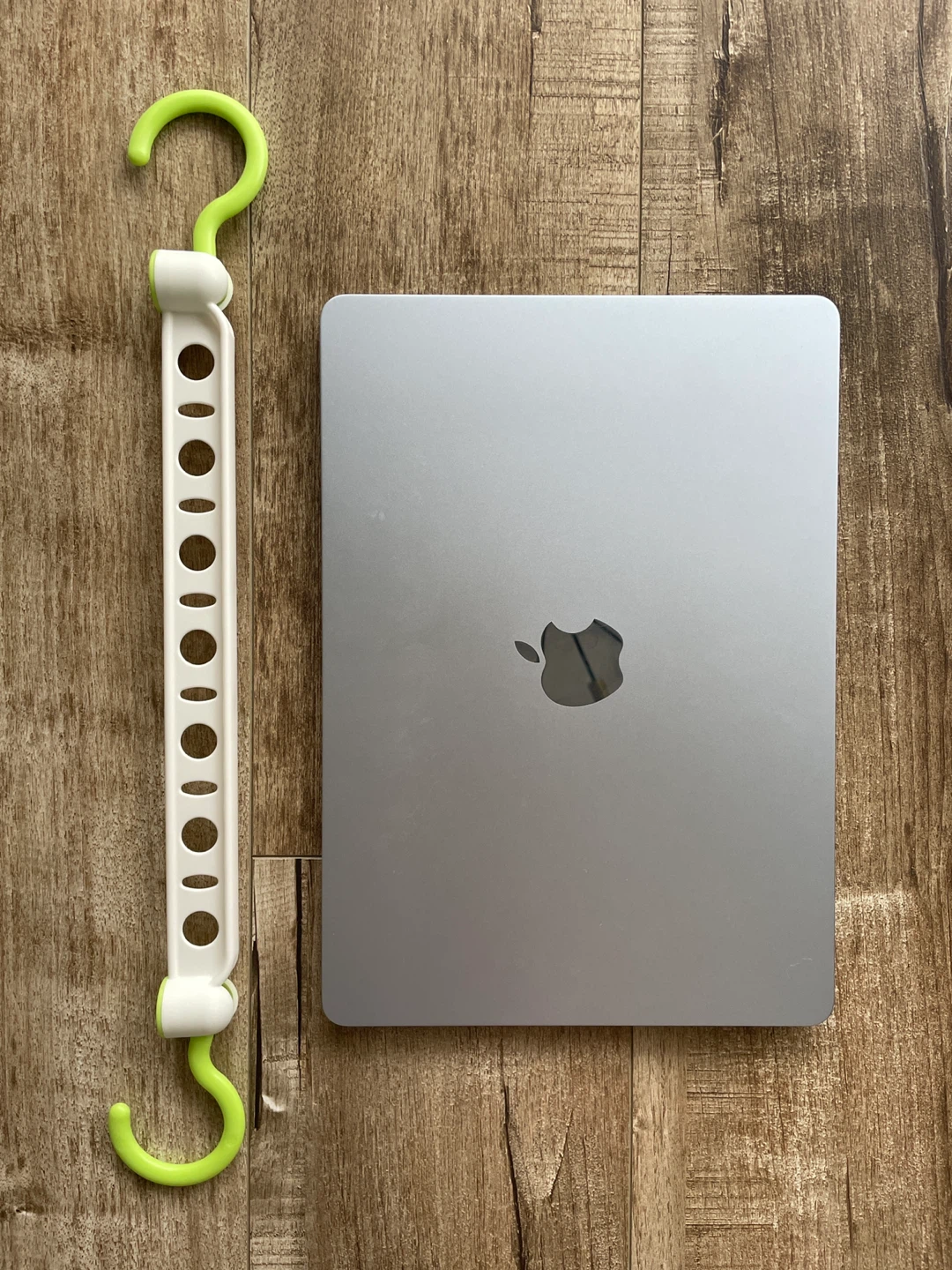 Green/White Magic Clothes Hanger Organizer
