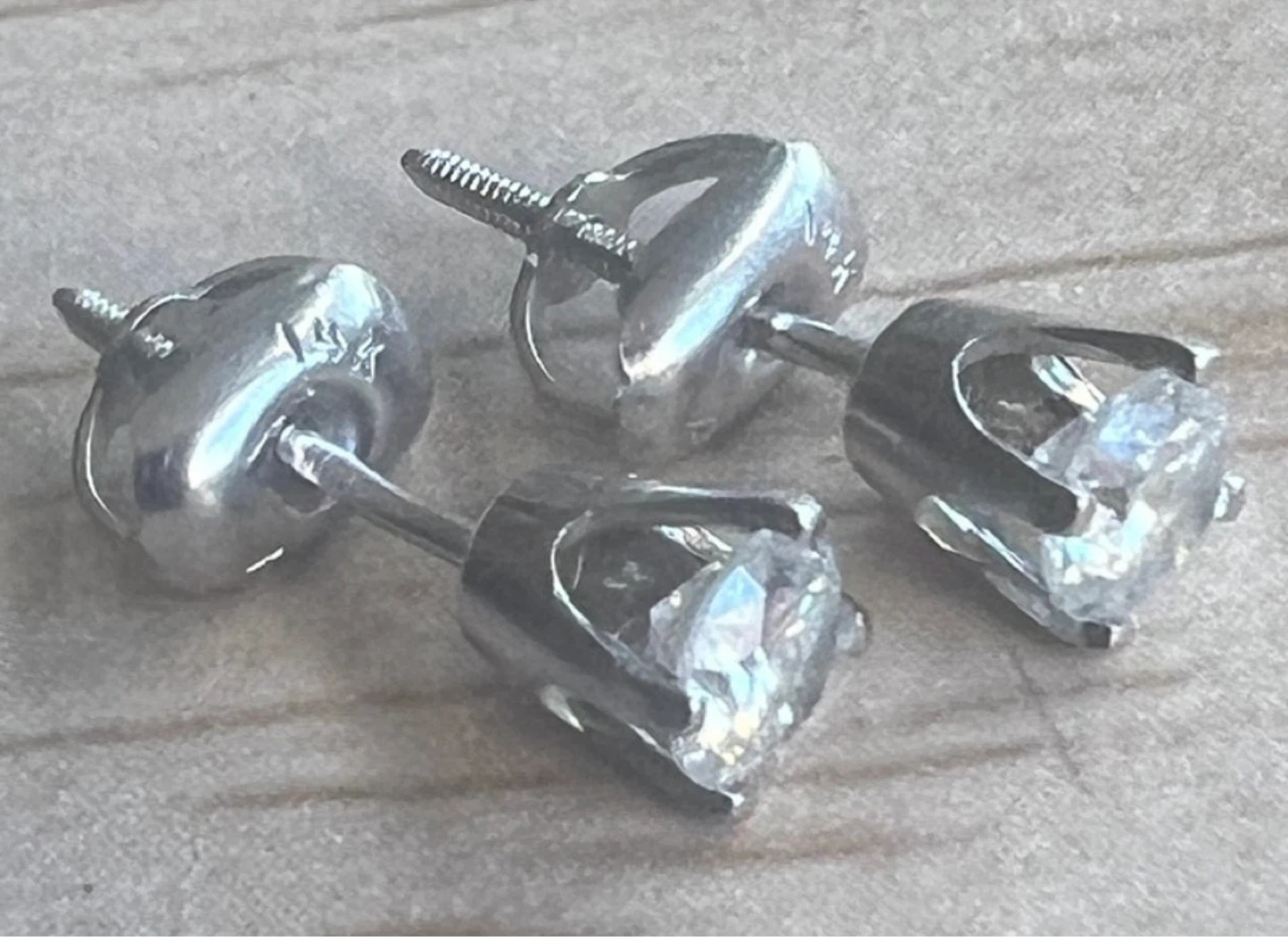 14k Diamond Stud Earrings 0.40 CTW
