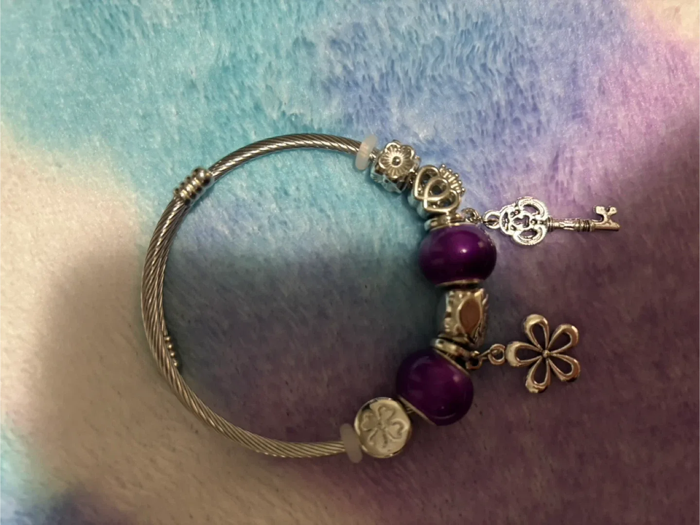 LA GLA Accessories Charm Bracelet with Purple Beads