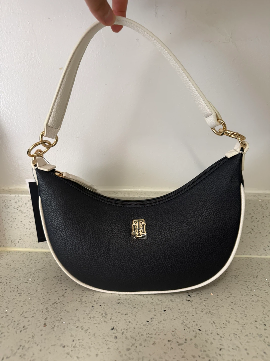 Tommy Hilfiger Hobo Shoulder Bag - Black/White - photo 2