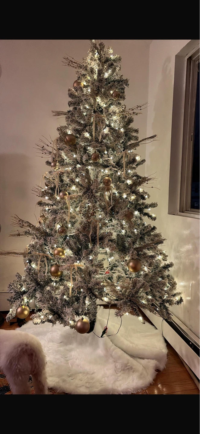 Decorative Christmas Tree & Nutcracker Set
