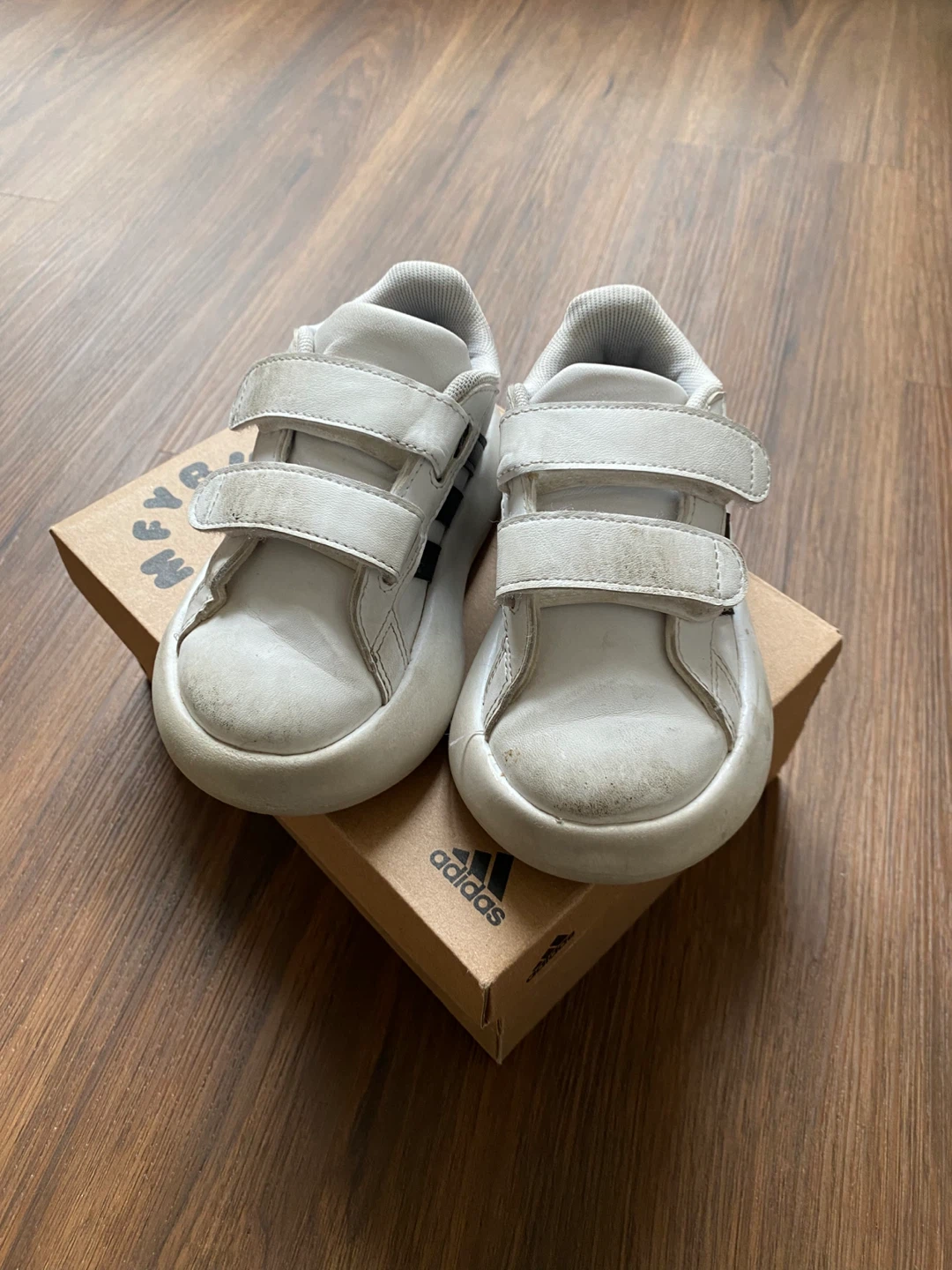 Adidas Kids Grand Court Sneakers - size 7 - photo 4