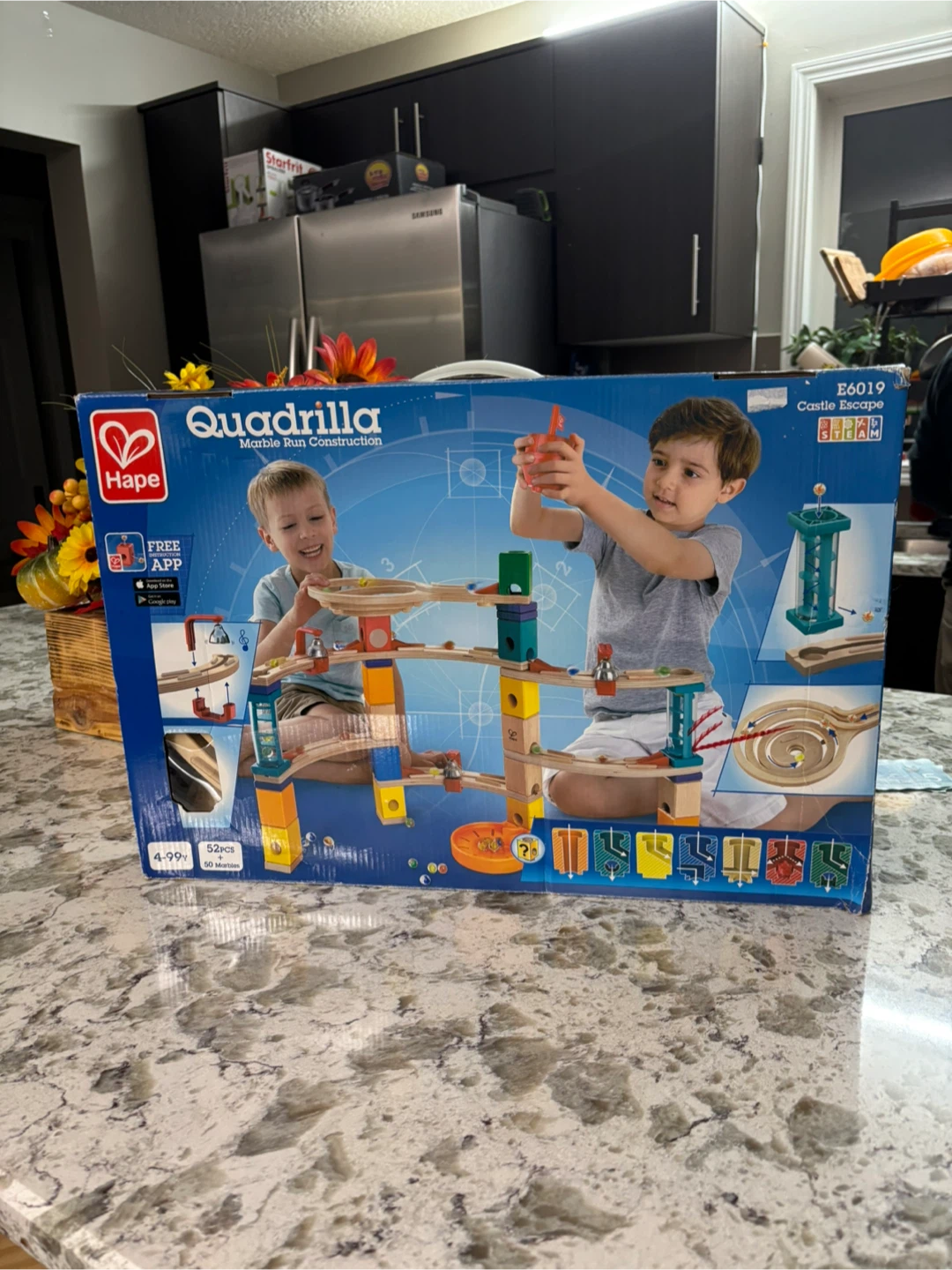Hape Quadrilla Castle Escape Marble Run Construction Toy - photo 2