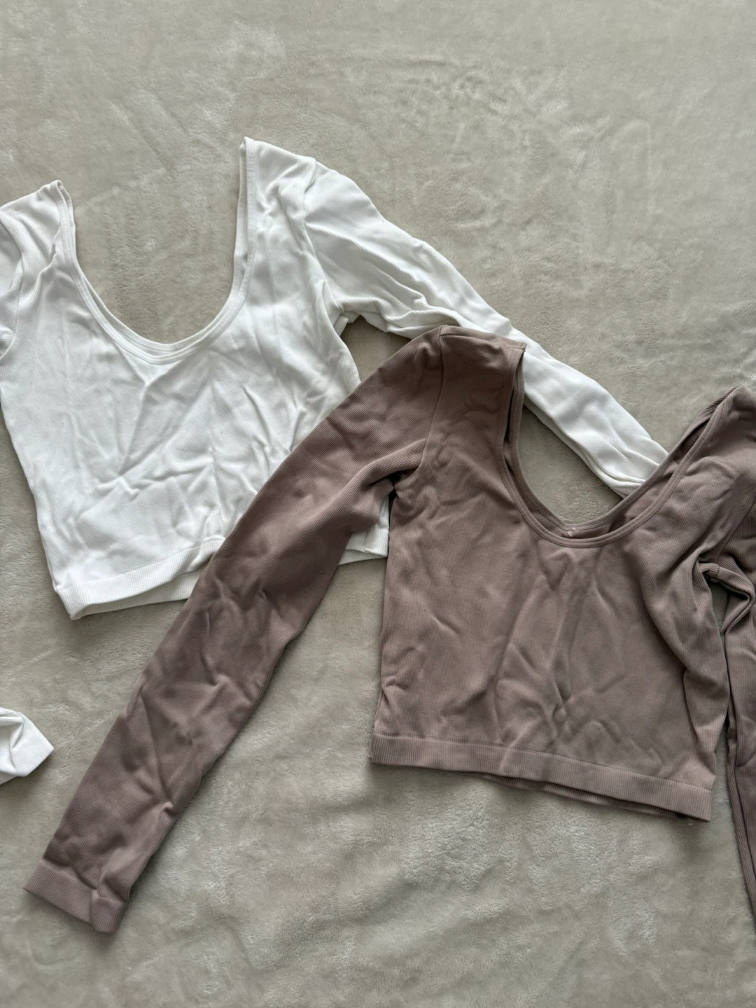 Dynamite Long Sleeve Crop Tops - P/S