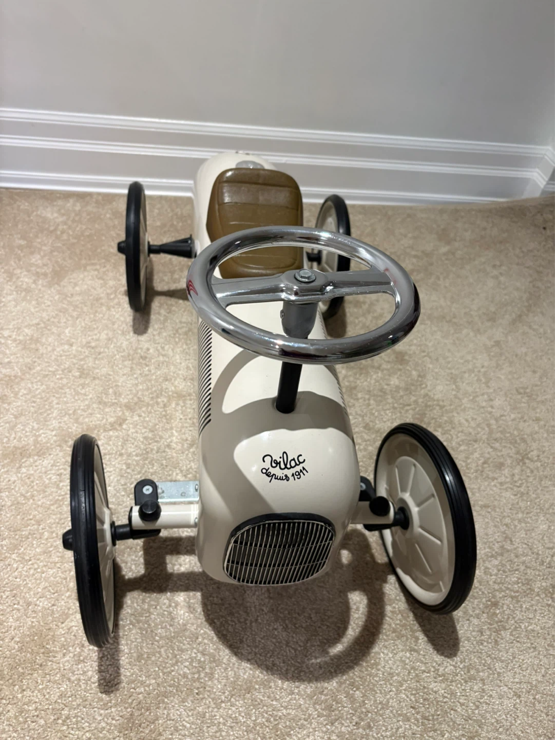 Vilac Ride-On Car - photo 2