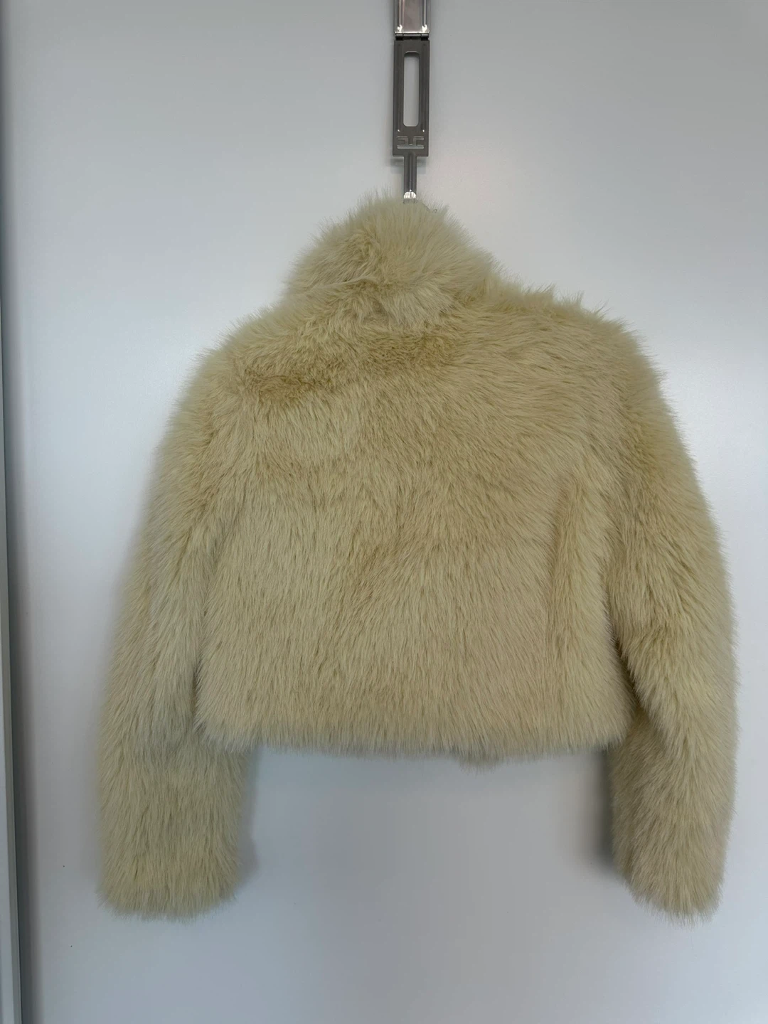 Zara Faux Fur Cropped Jacket - photo 4