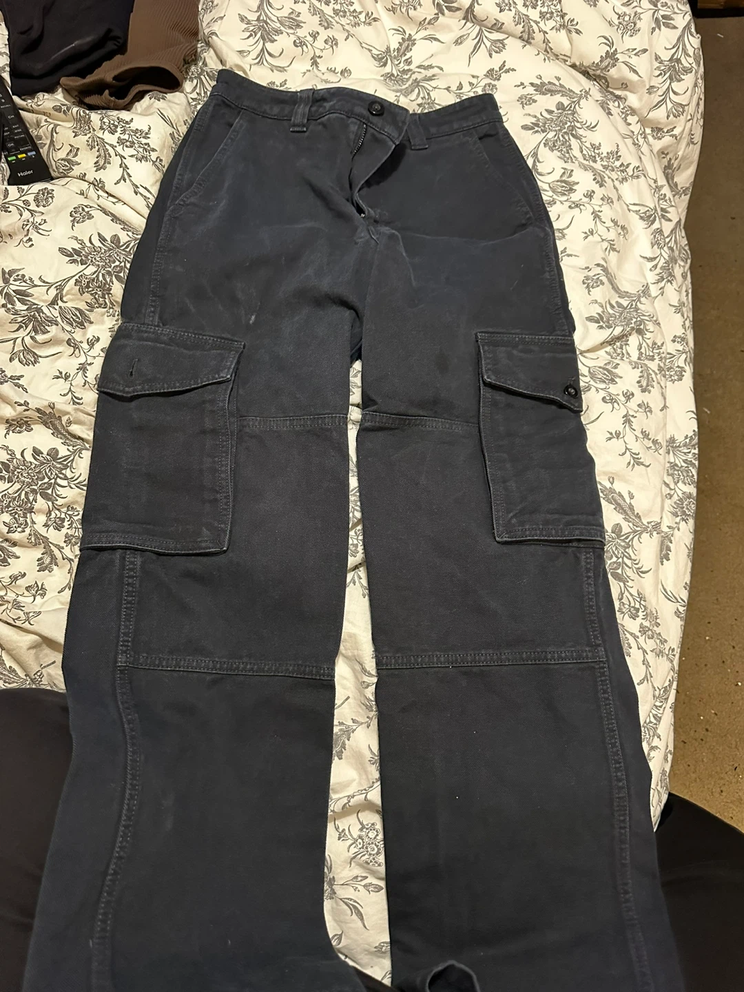 Aritzia Grey Sweat Shorts - photo 2