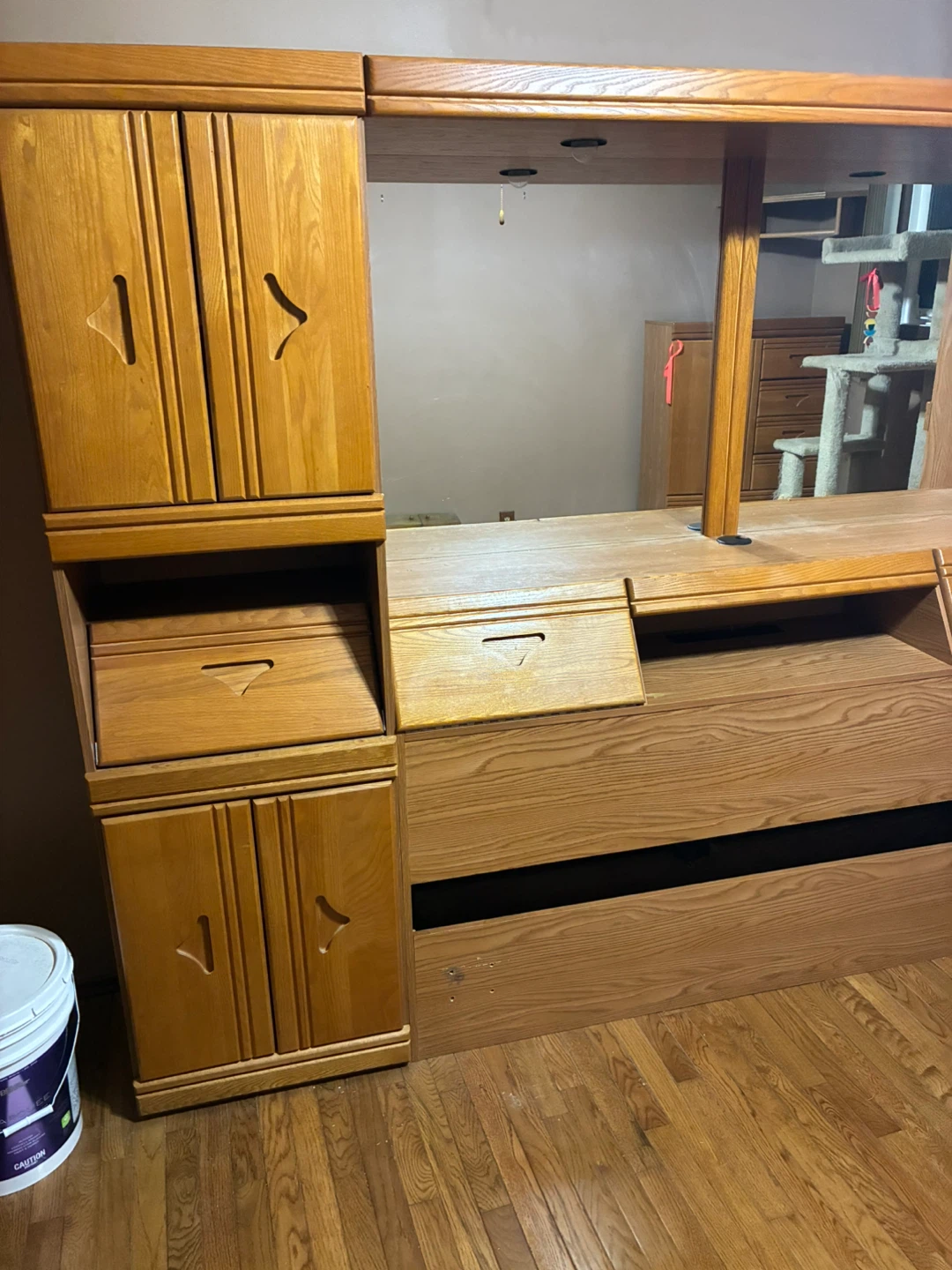 Oak wood back cabinet