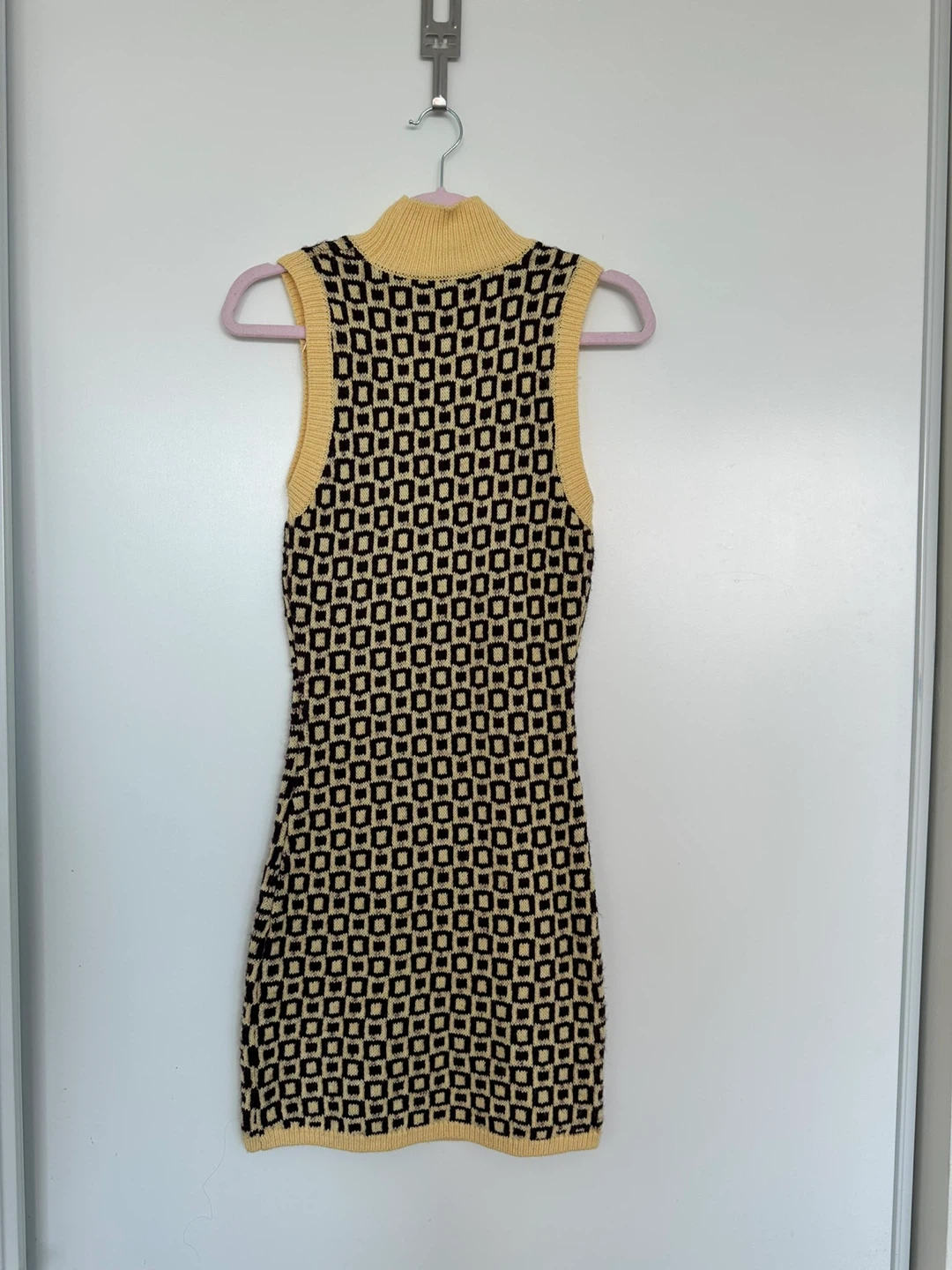 Zara Black & Yellow Geometric Knit Dress - photo 3