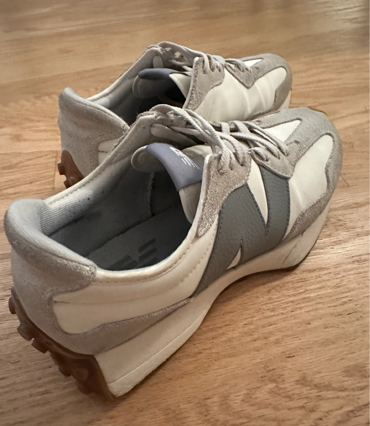 New Balance 327 size 9.5US - photo 3