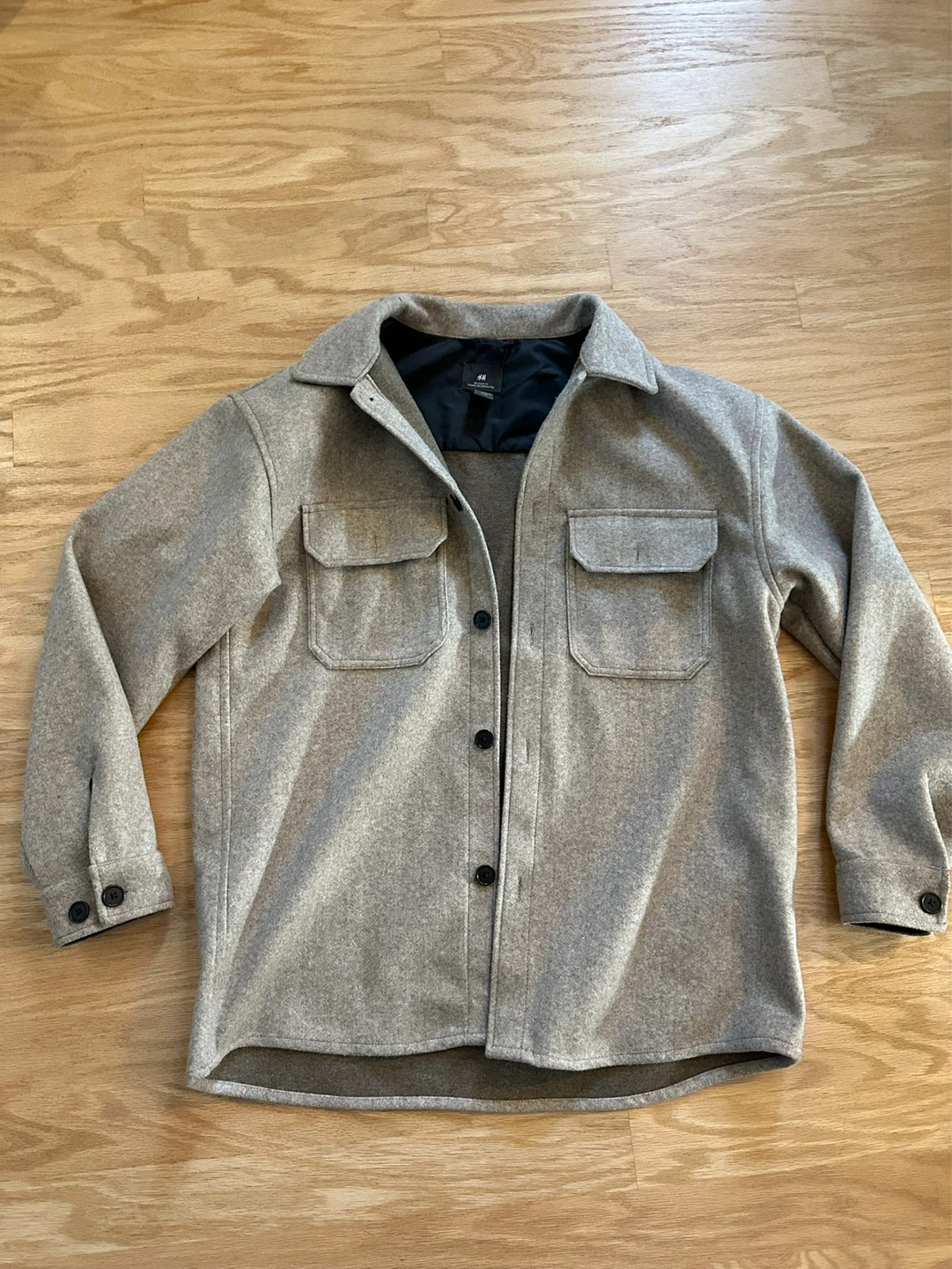 H&M over shirt large