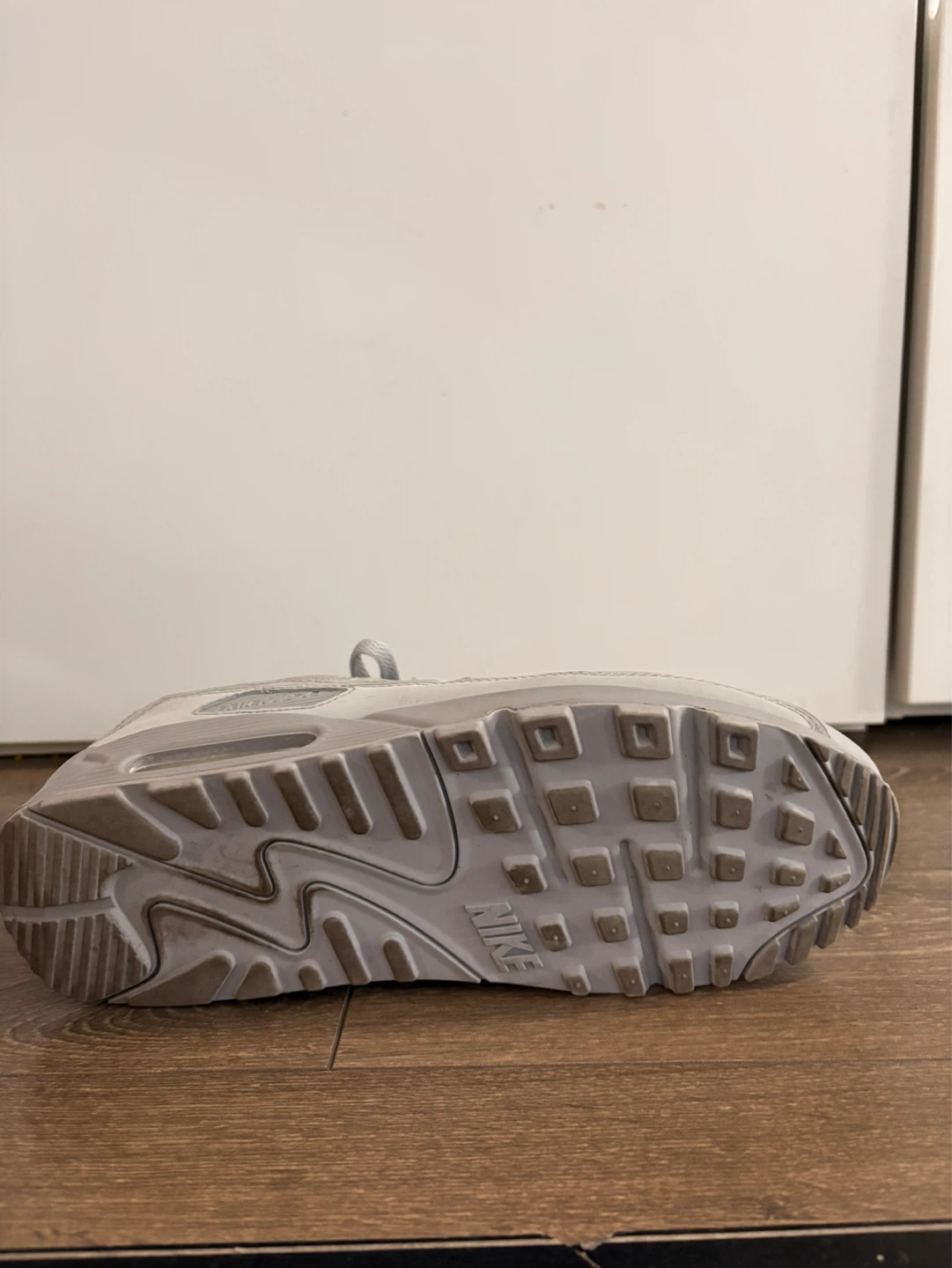 Nike Air Max 90 Grey Sneakers - photo 4