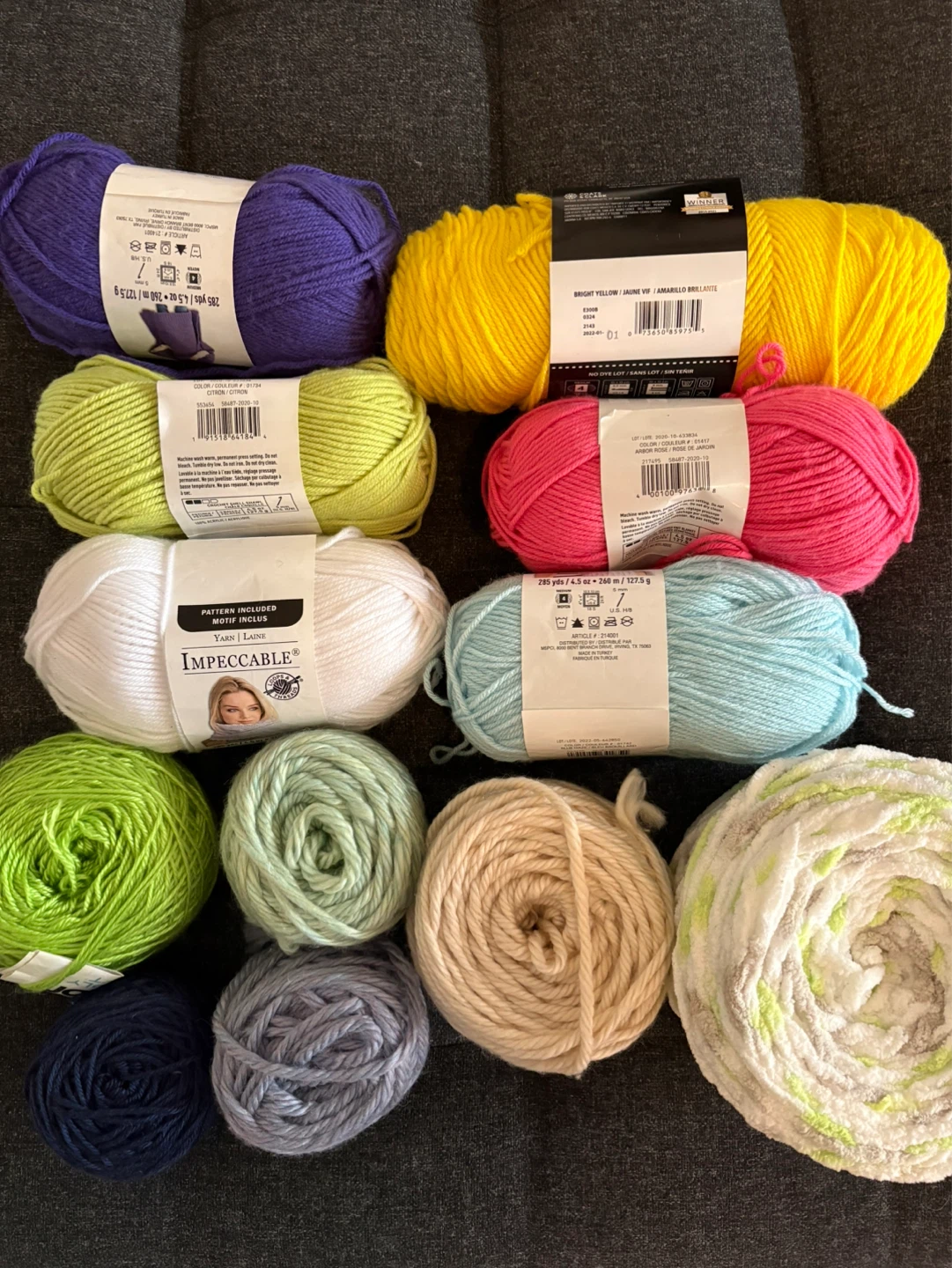 Assorted acrylic yarn