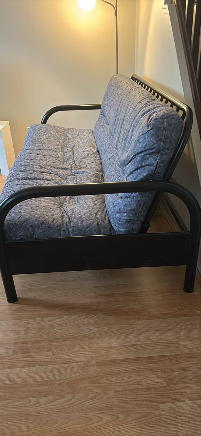 Futon Sofa Bed with Blue Patterned Mattress - photo 3