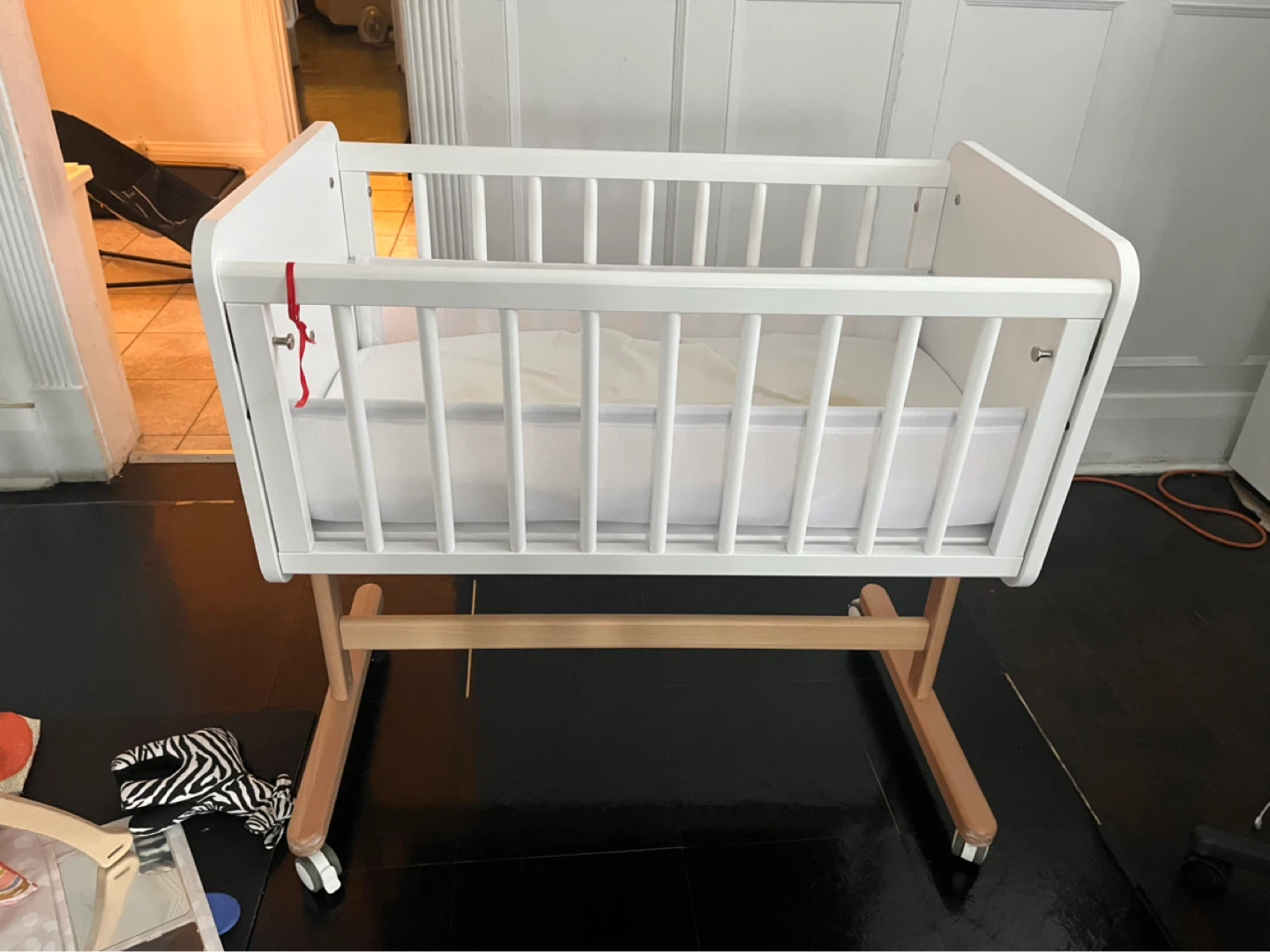 Comfy Cubs Wooden Baby Bassinet Bedside Sleeper