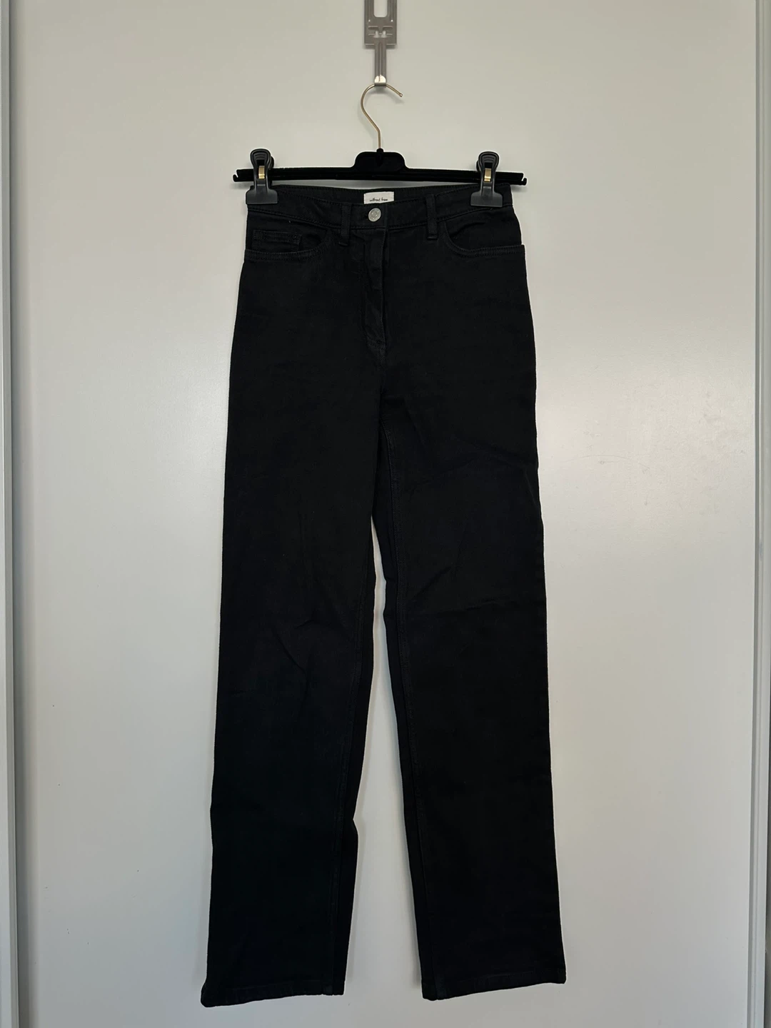 Wilfred Free Black High-Waisted Jeans Size 00