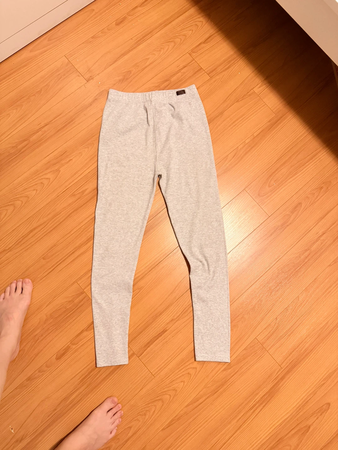 Light Grey Ribbed Leggings