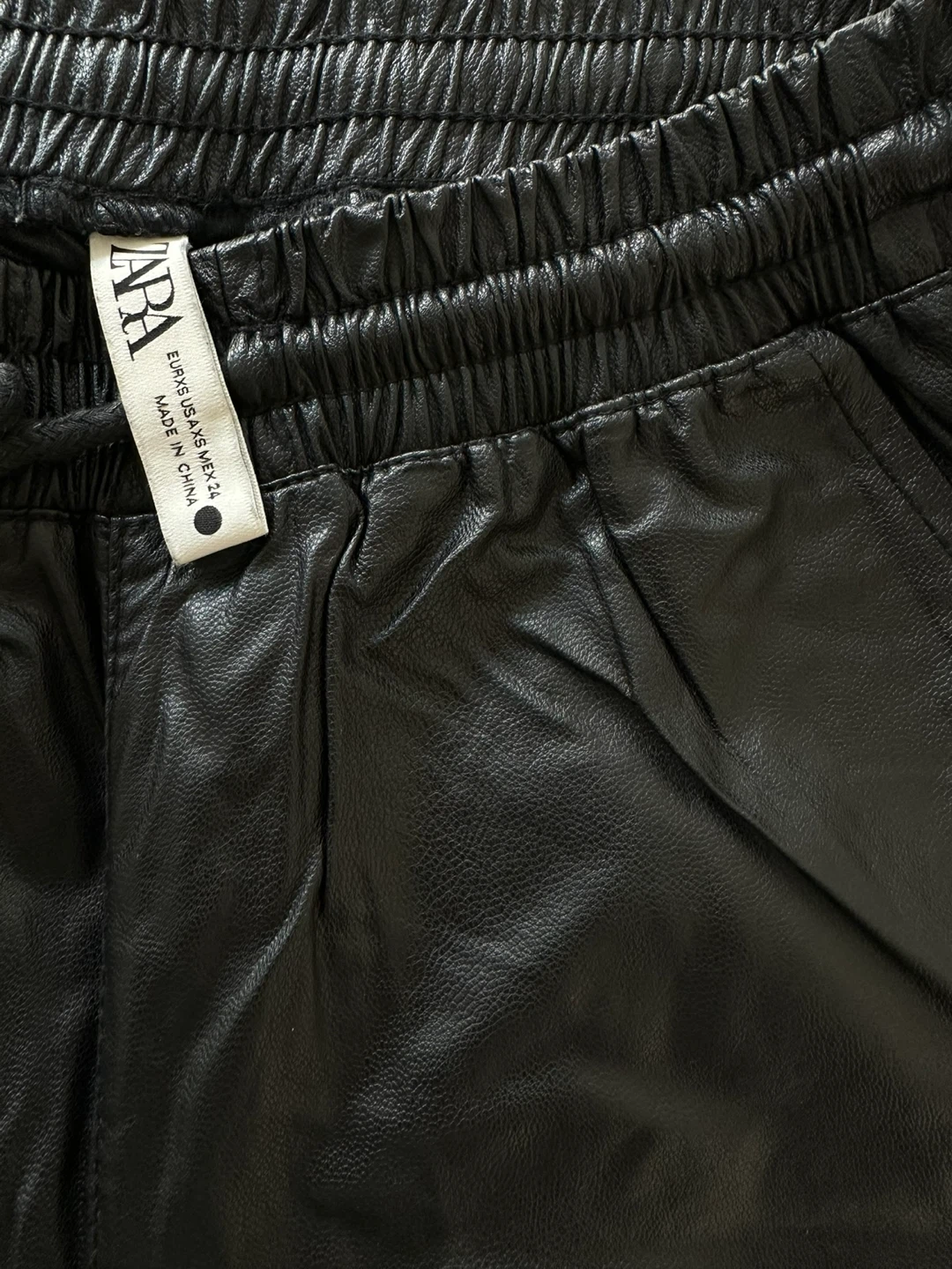 Black Faux Leather Joggers - Zara - photo 4