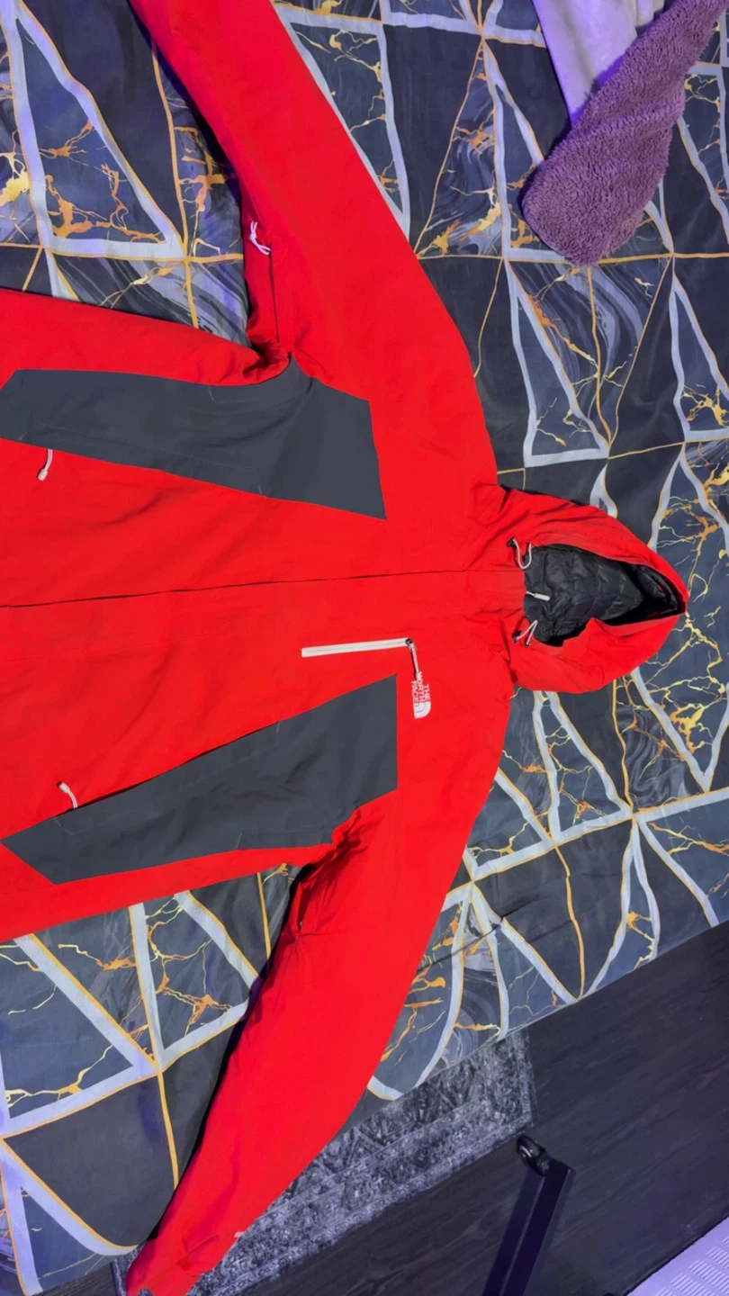 The North Face Red Ski Jacket with Blue Fleece - photo 2