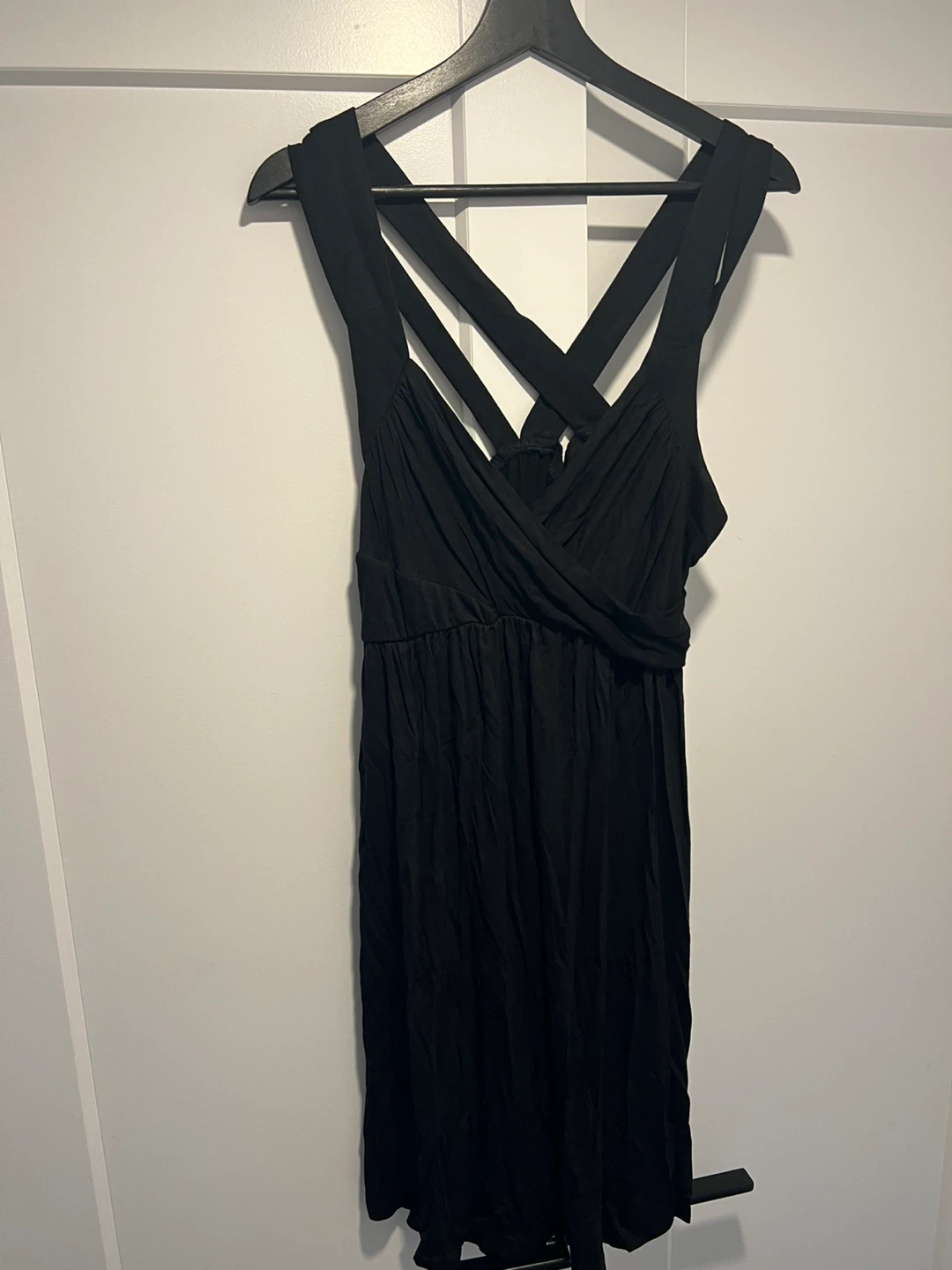 Bloomchic Black Criss-Cross Strap Dress - US 14